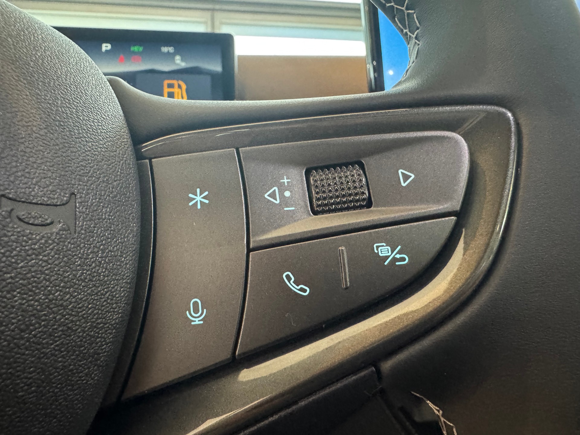 BYD Seal 6 DM-i Tour. Comfort-image-15