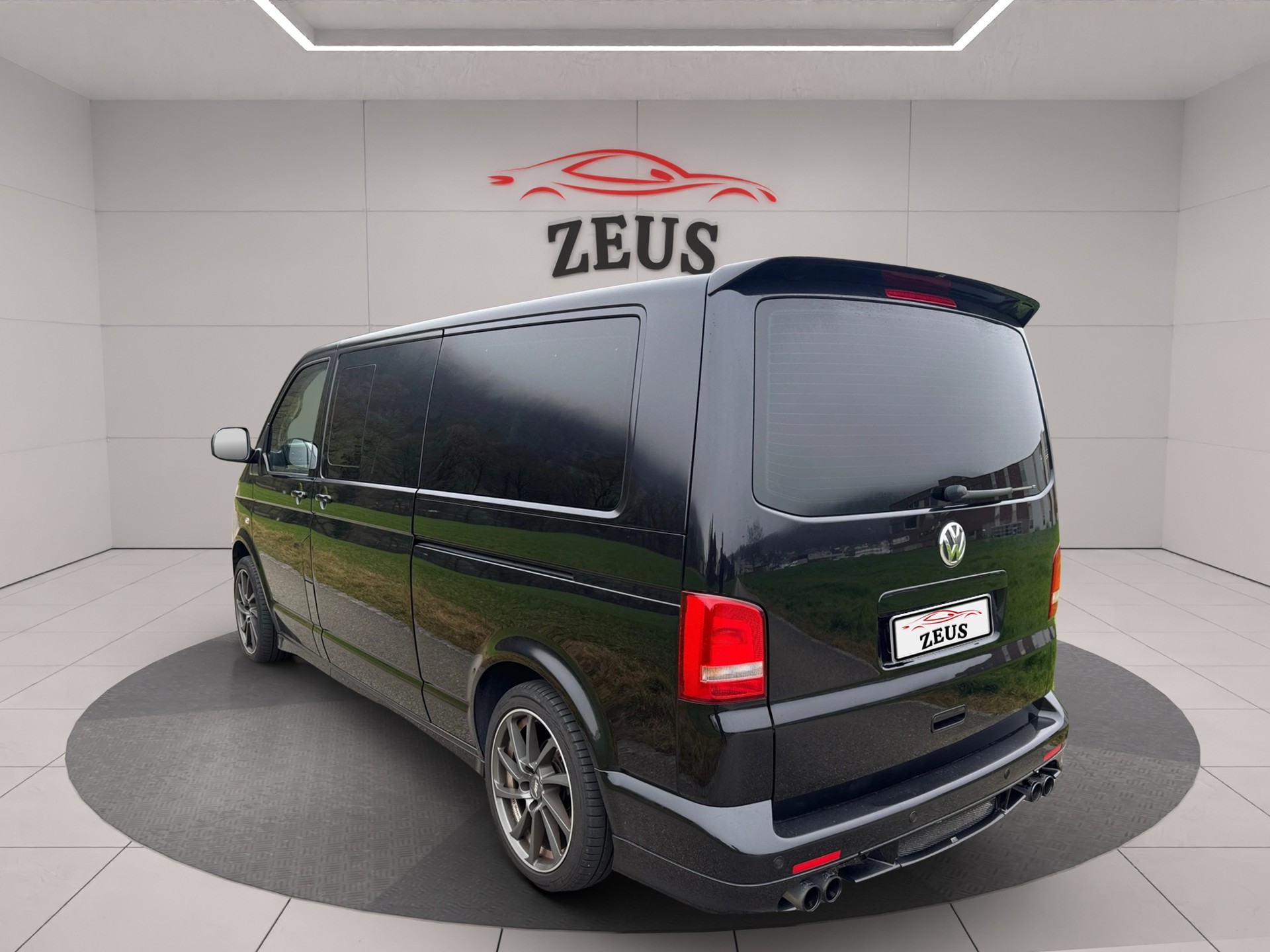 VW T5 Multivan 2.0 TSI | VIP Business Umbau-image-5