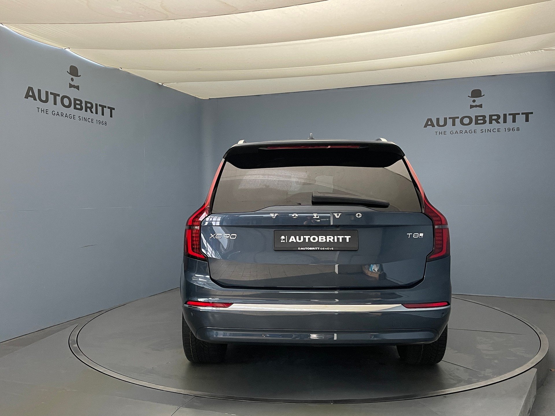VOLVO XC90 2.0 T8 TE Ultra Bright eAWD-image-2