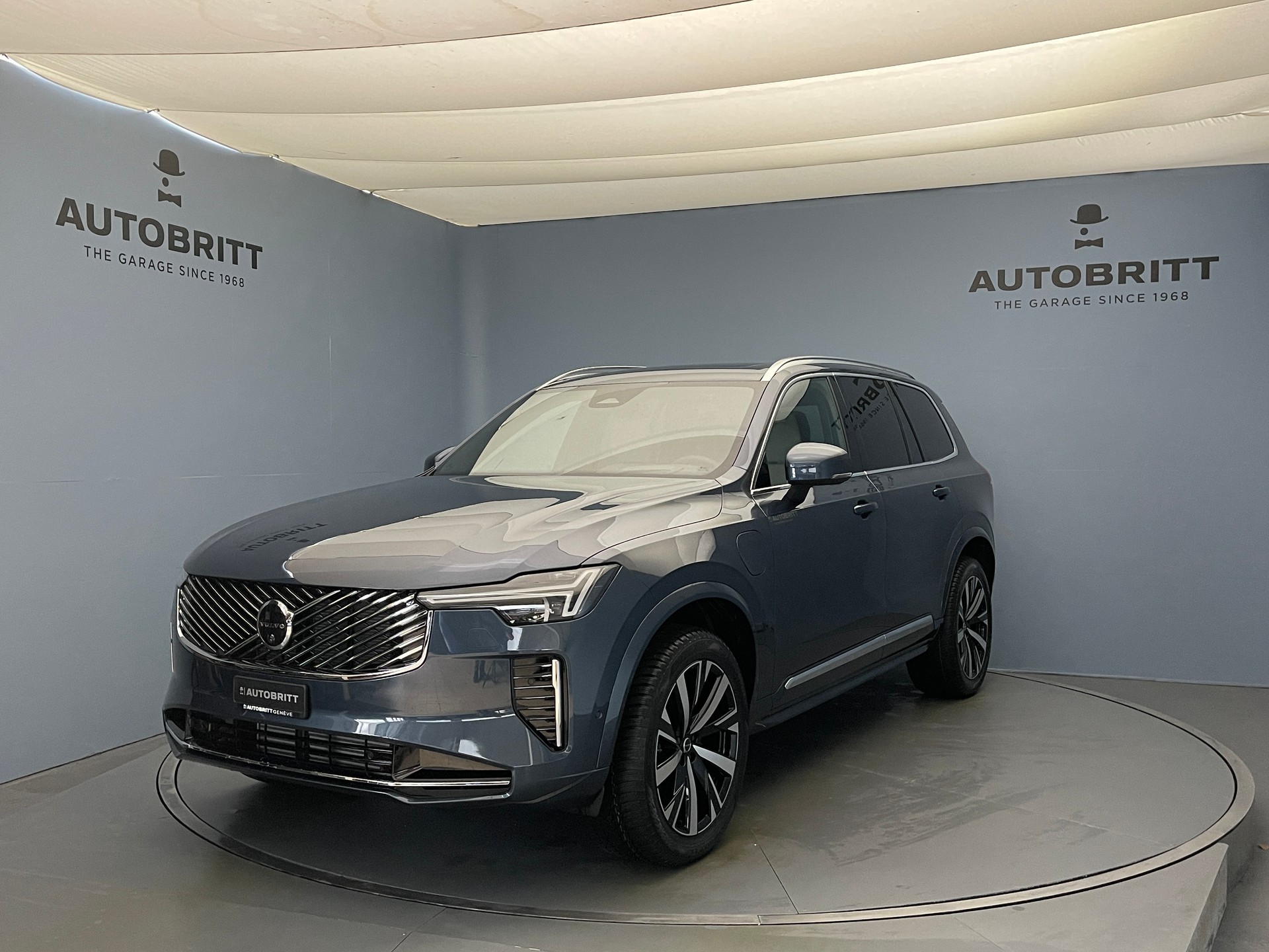 VOLVO XC90 2.0 T8 TE Ultra Bright eAWD-image-0