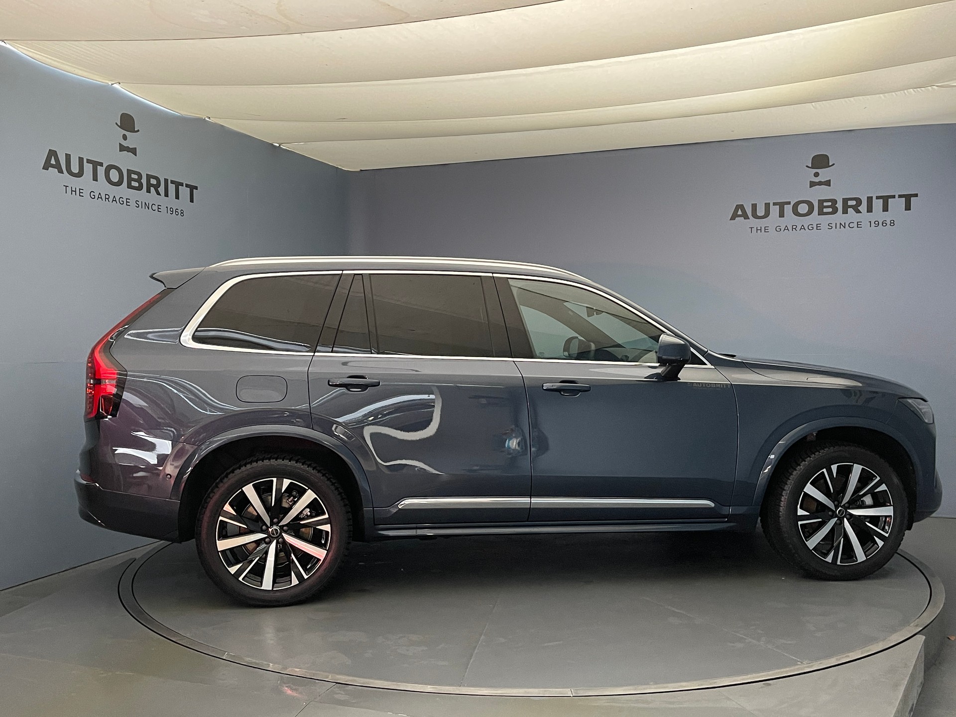 VOLVO XC90 2.0 T8 TE Ultra Bright eAWD-image-4