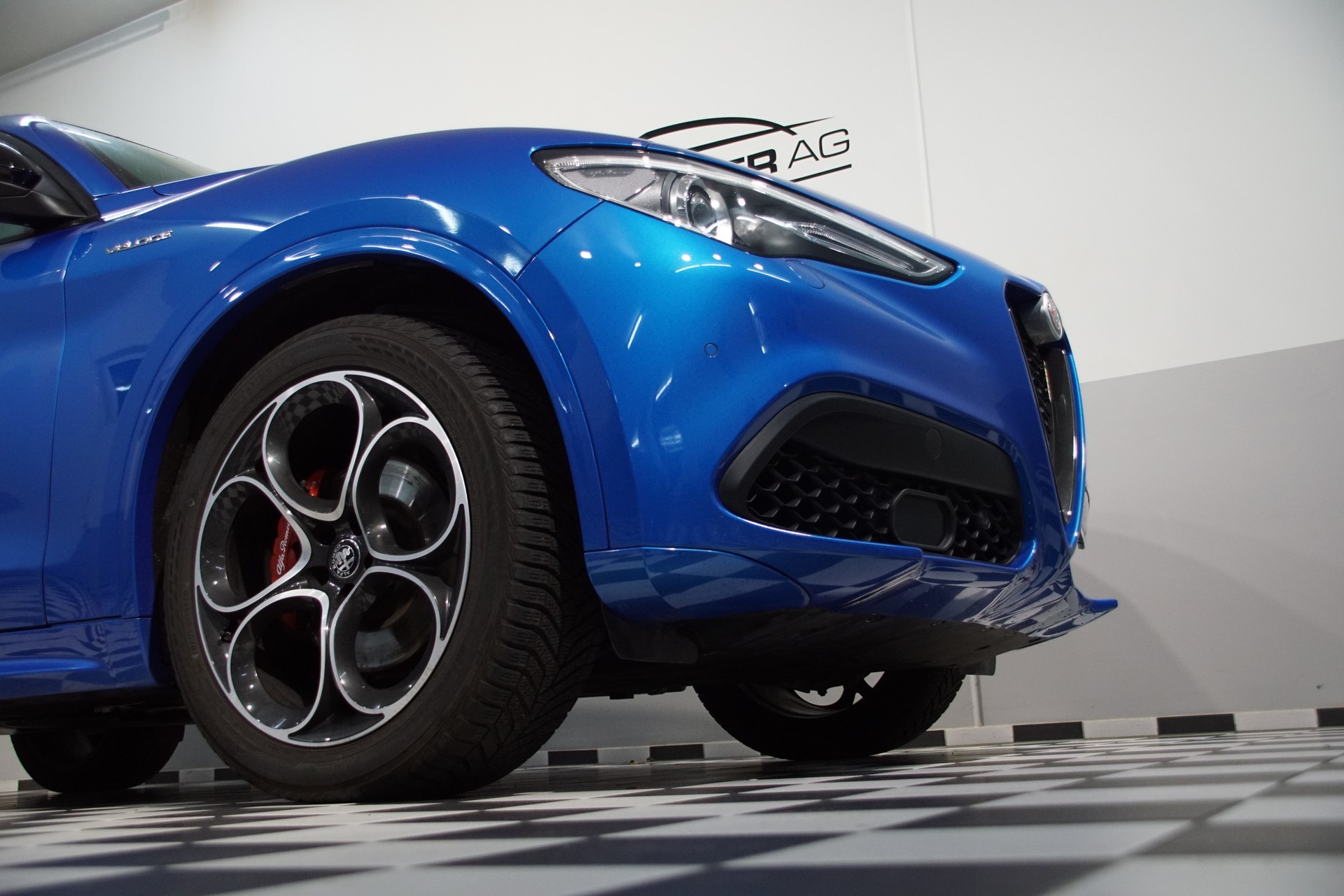 ALFA ROMEO Stelvio 2.0 Veloce Sky Q4-image-1