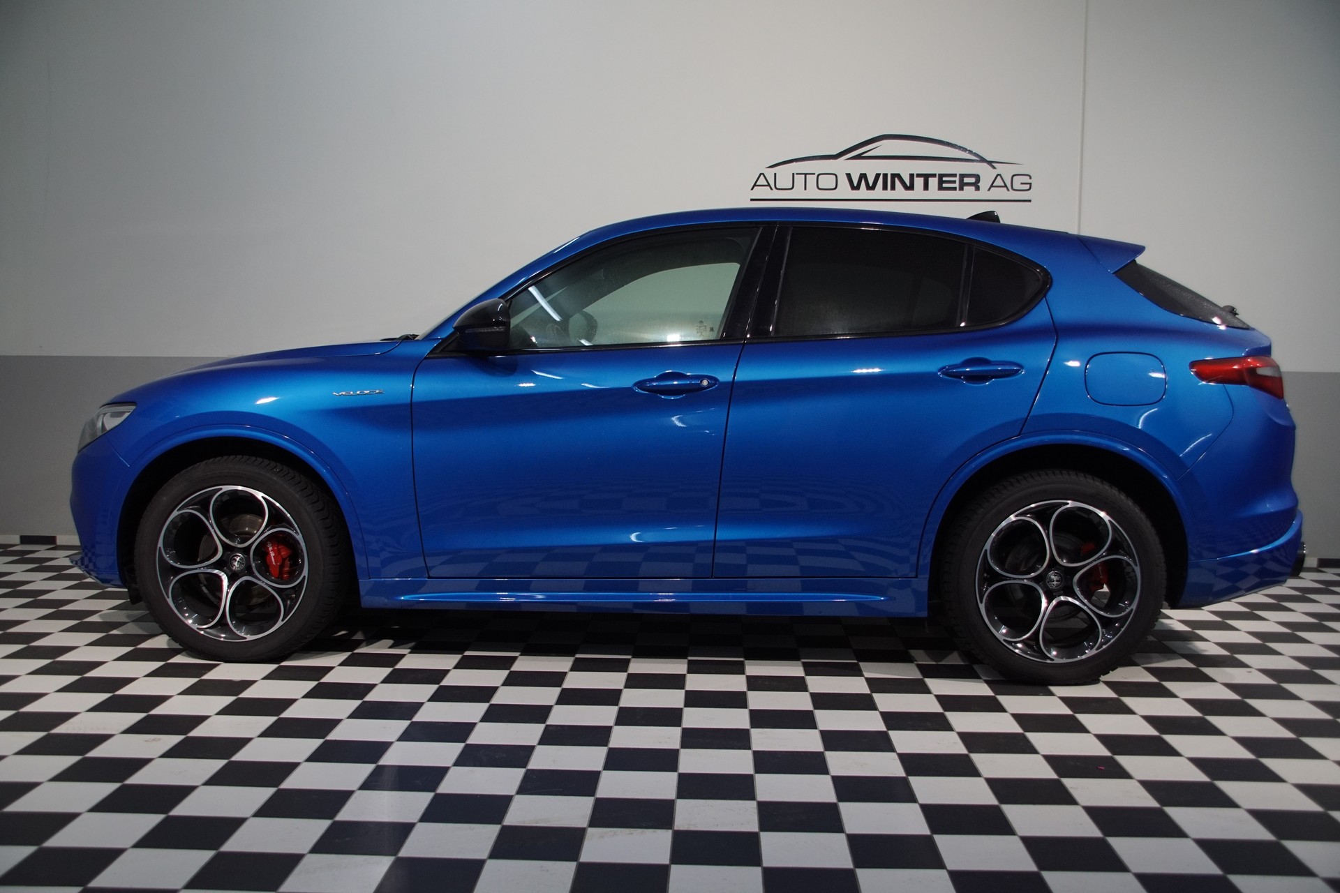 ALFA ROMEO Stelvio 2.0 Veloce Sky Q4-image-8