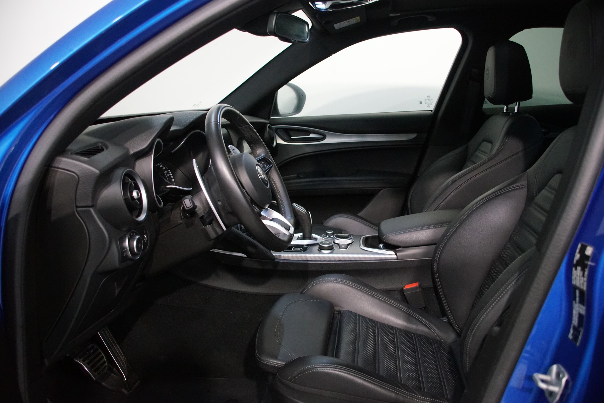 ALFA ROMEO Stelvio 2.0 Veloce Sky Q4-image-10