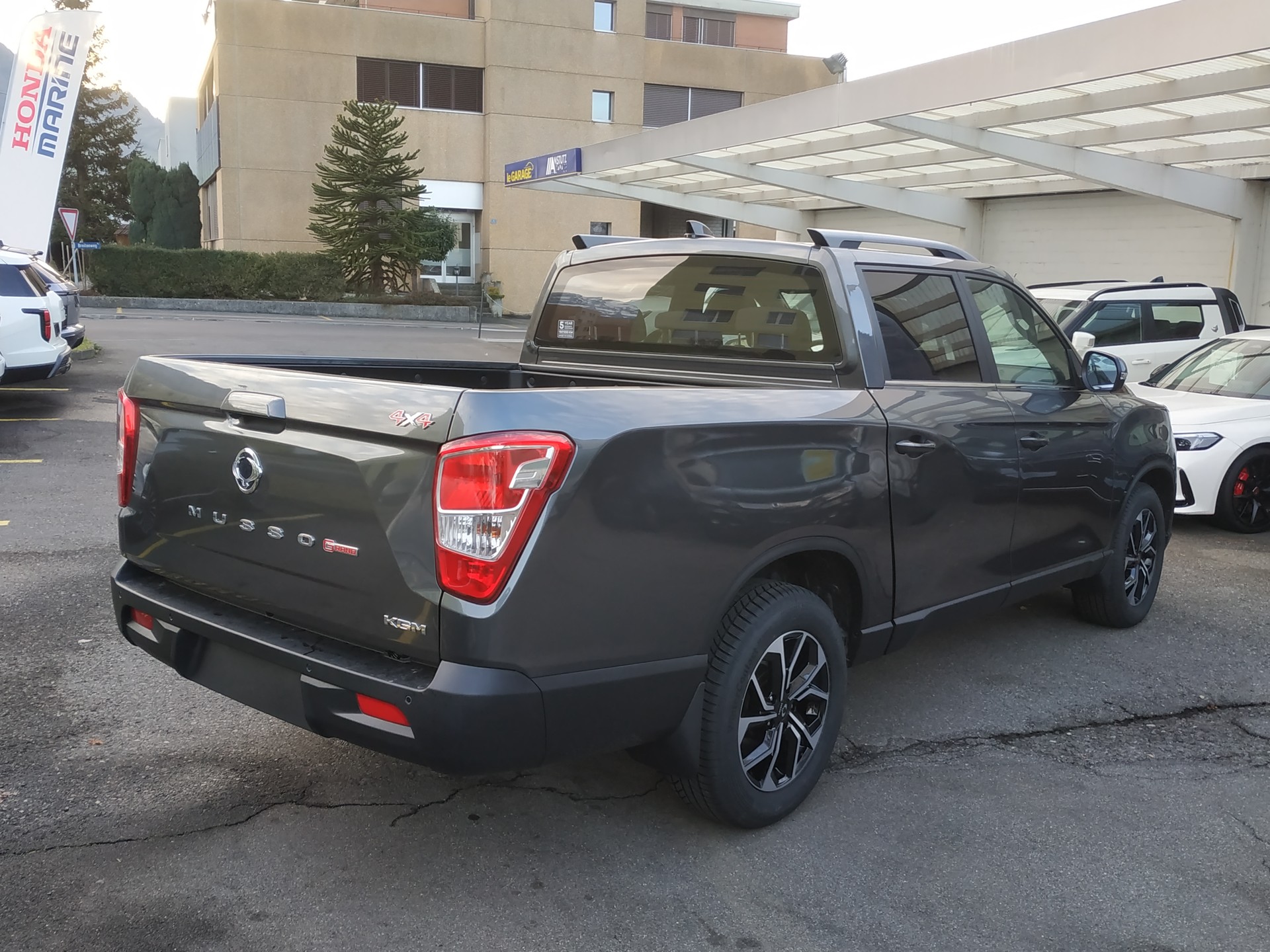 KGM-SsangYong Grand Musso 2.2 Titanium 4WD Automat-image-5