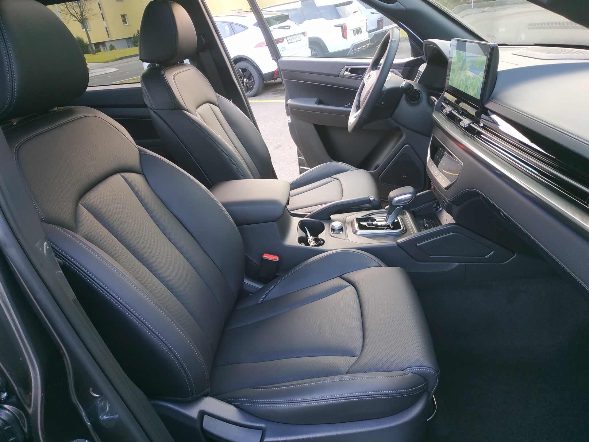 KGM-SsangYong Grand Musso 2.2 Titanium 4WD Automat-image-15