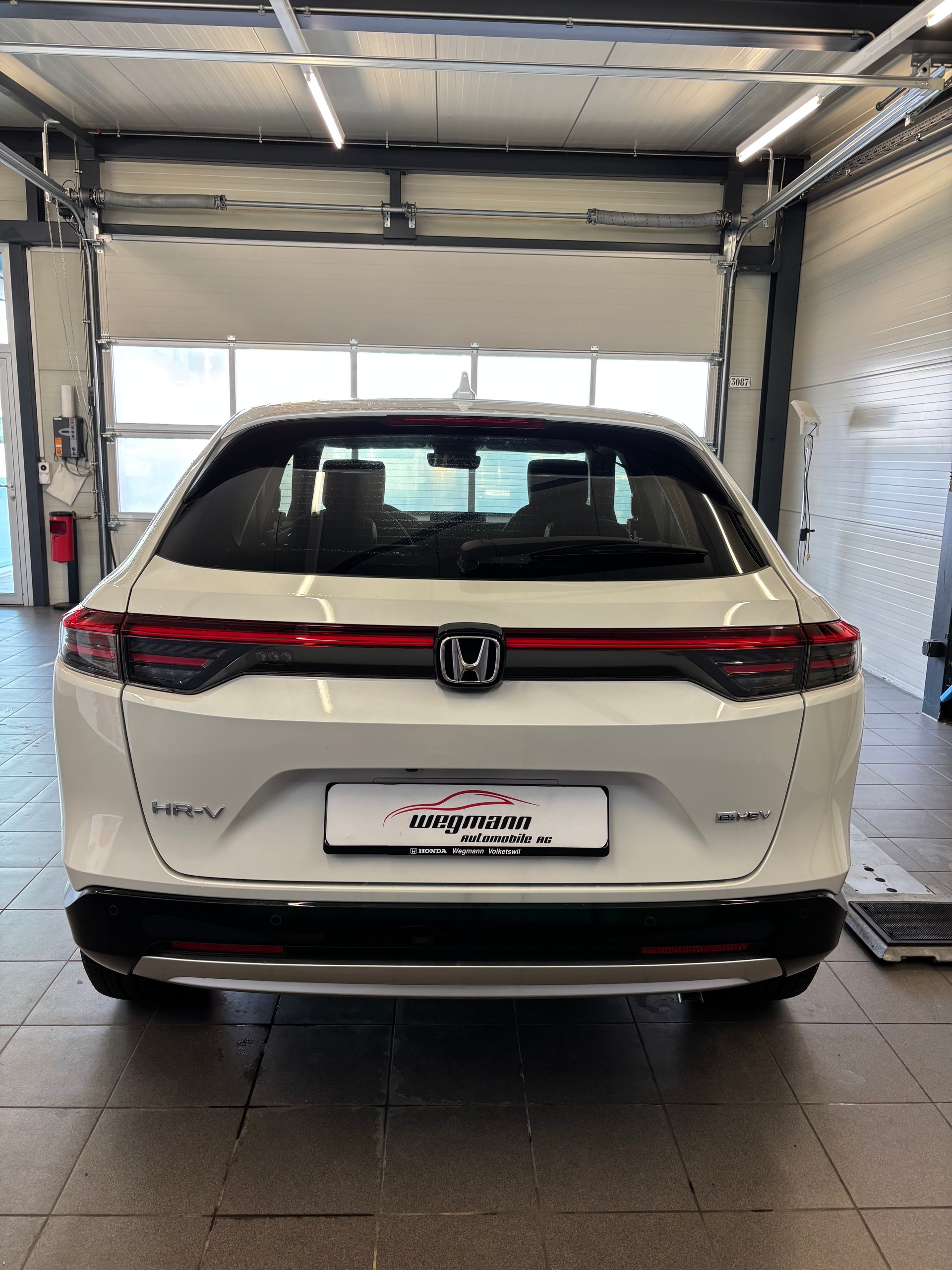 HONDA HR-V 1.5i-MMD Advance CVT-image-4