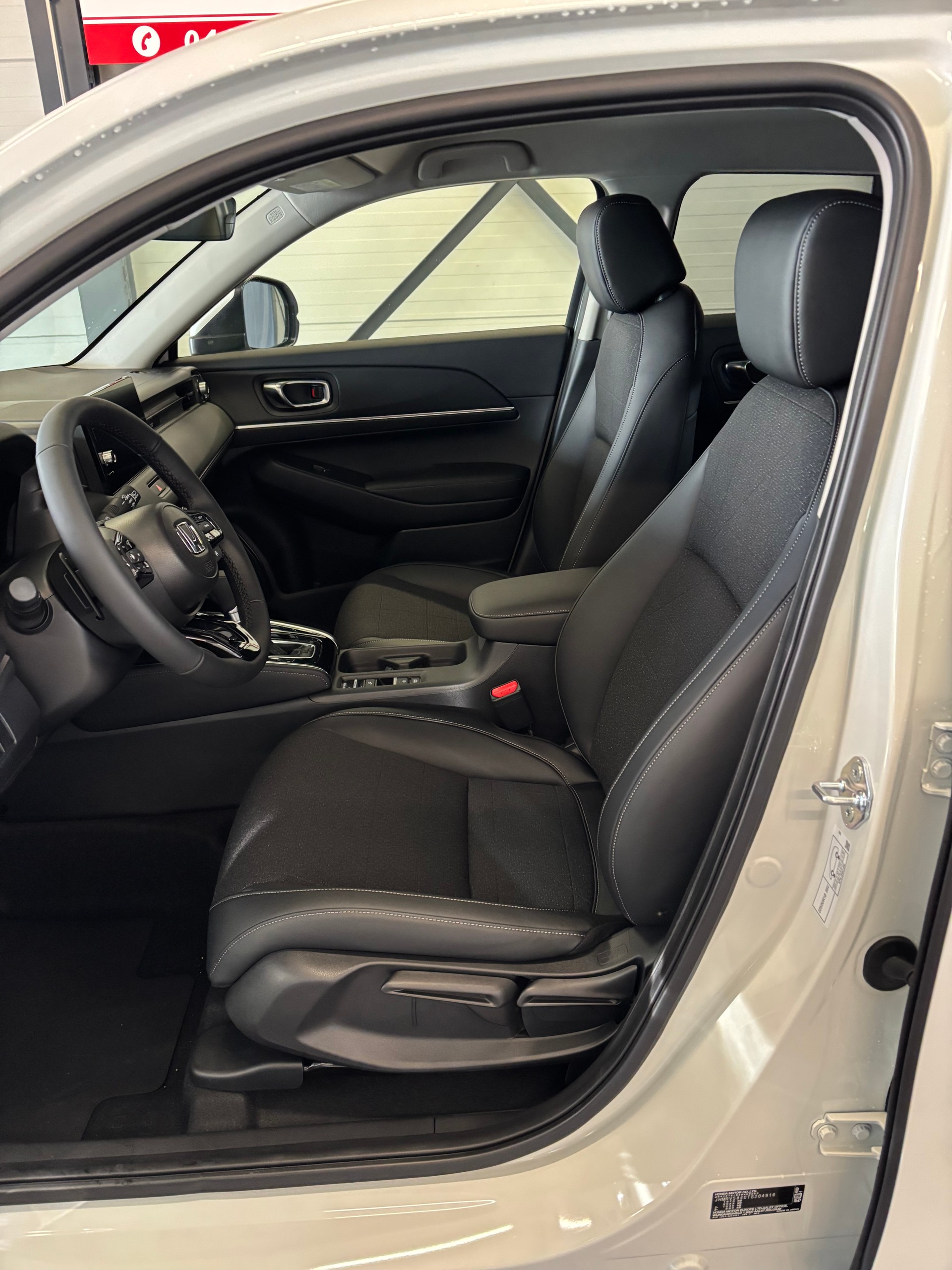 HONDA HR-V 1.5i-MMD Advance CVT-image-7