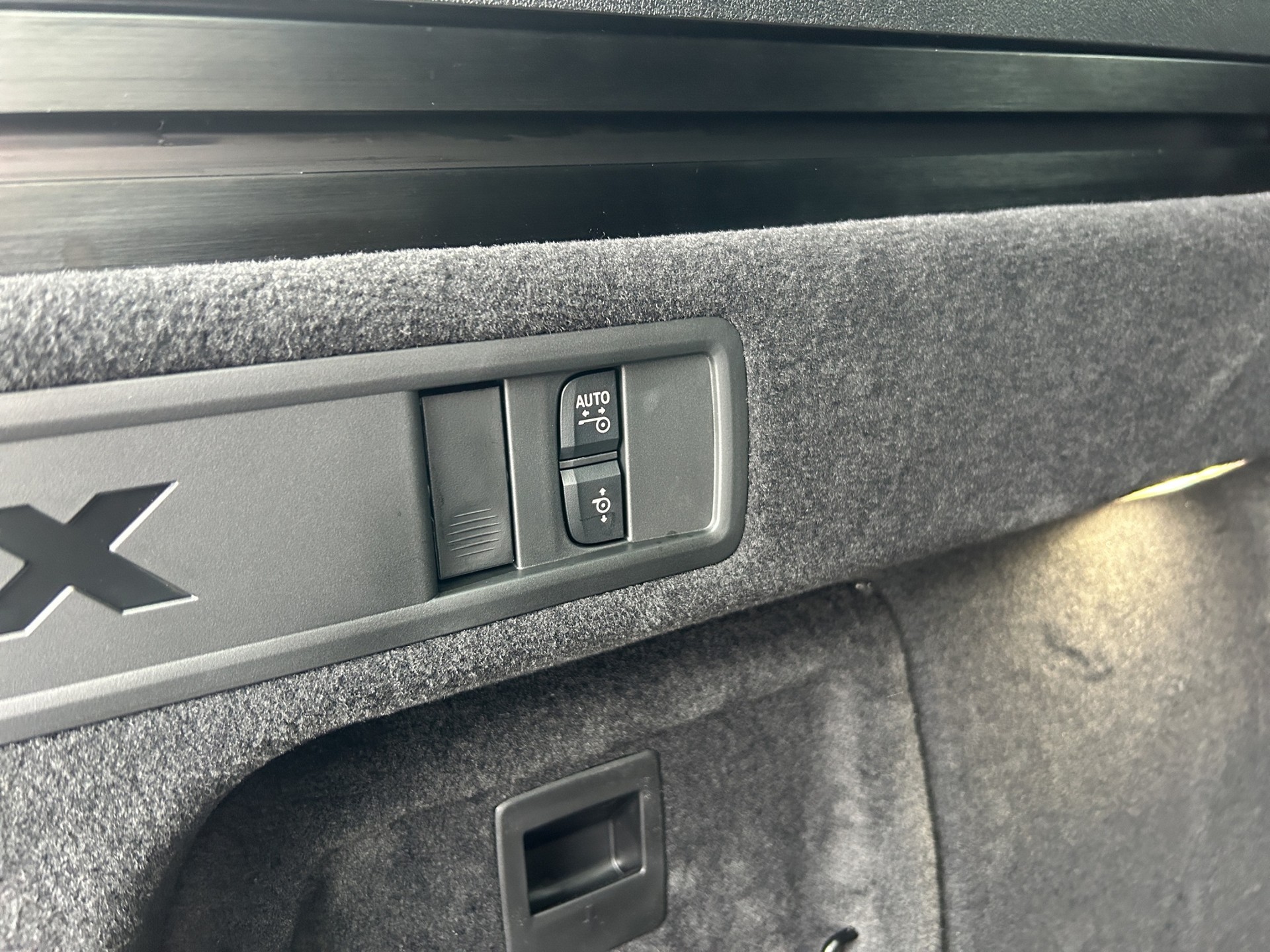 BMW X5 xDrive 48V 30d M Sport Pro Steptronic-image-22