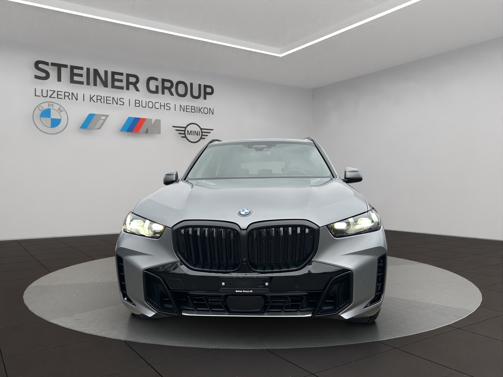 BMW X5 xDrive 48V 30d M Sport Pro Steptronic-showroom-element-1