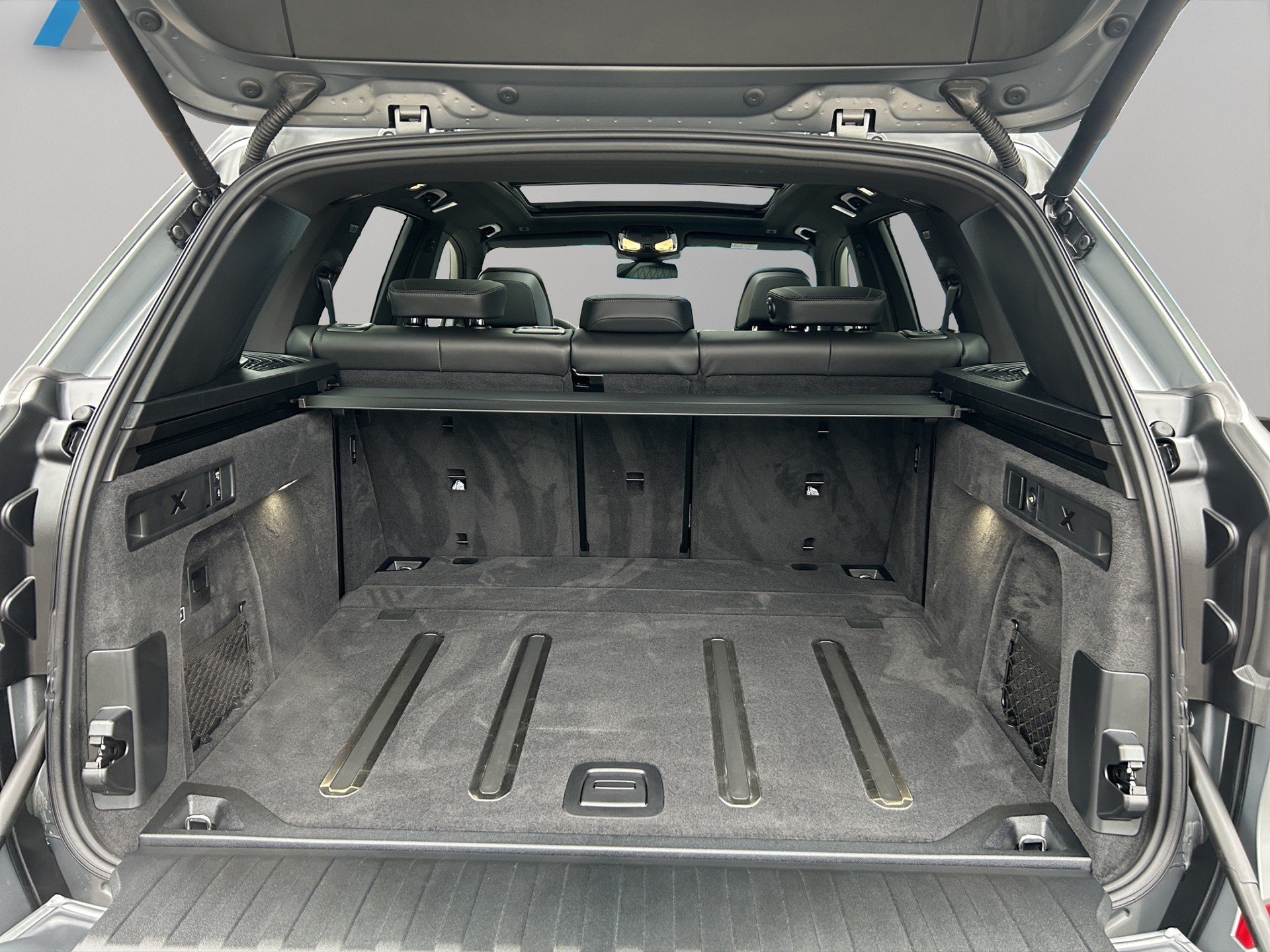 BMW X5 xDrive 48V 30d M Sport Pro Steptronic-image-18