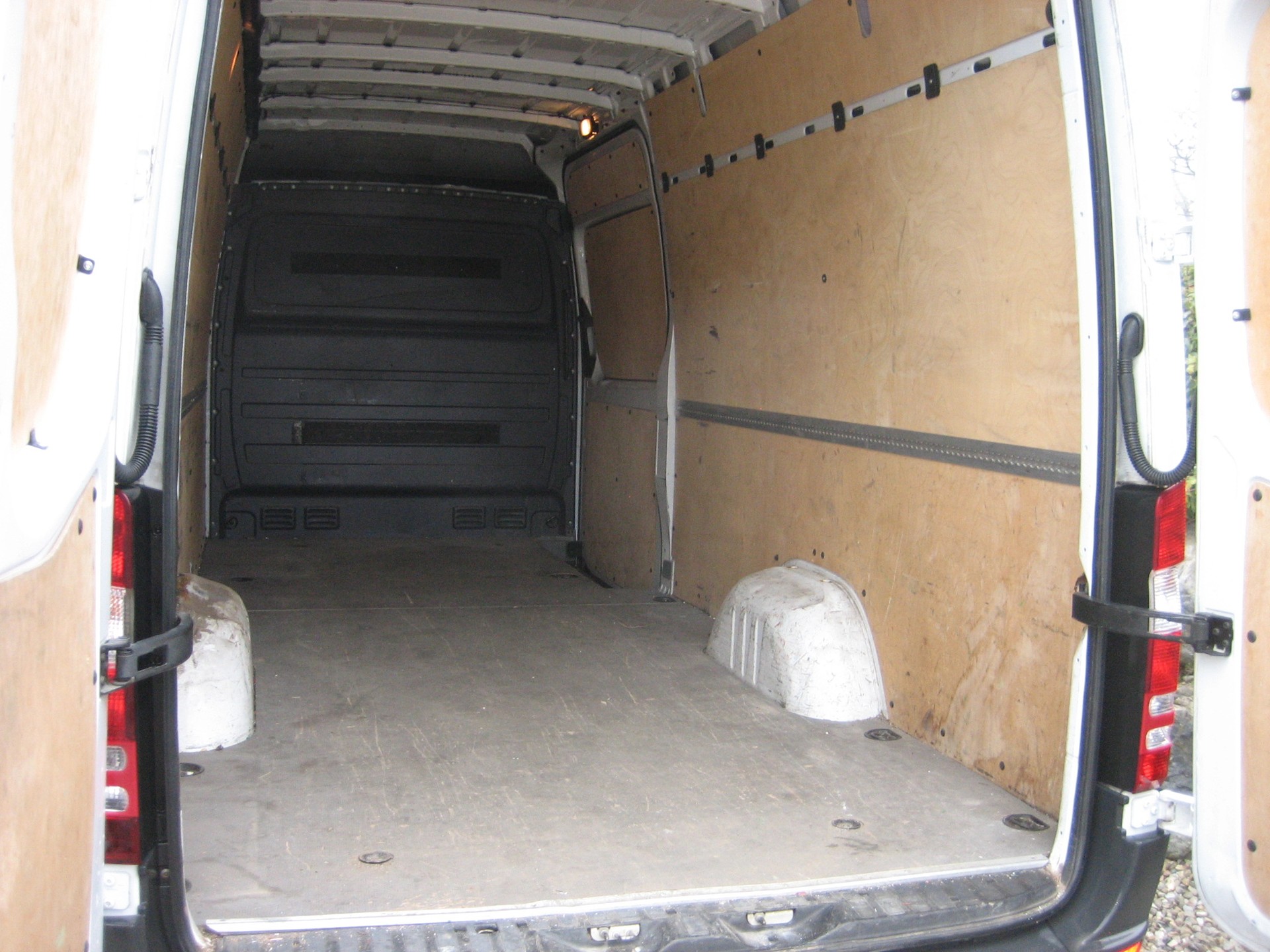 MERCEDES-BENZ Sprinter 319 CDI Lang-image-2