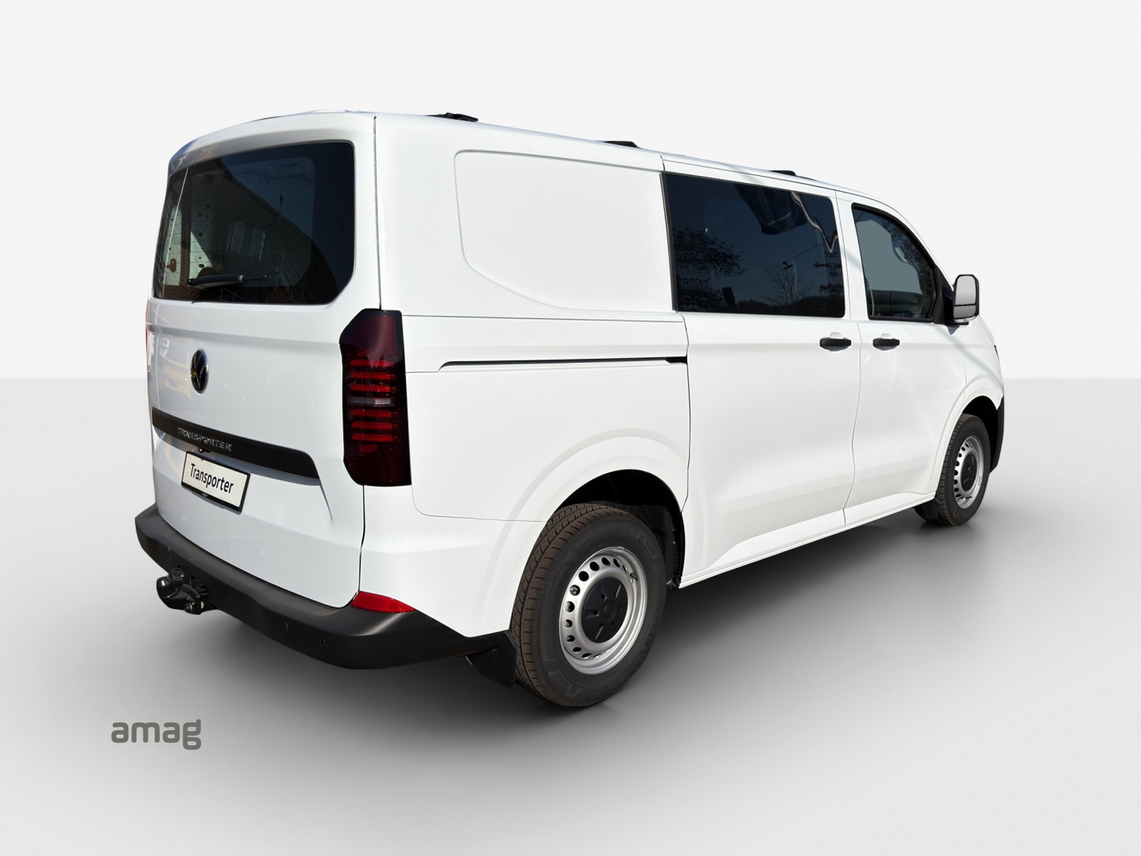 VW Transporter 2.0 TDI Automat-image-4