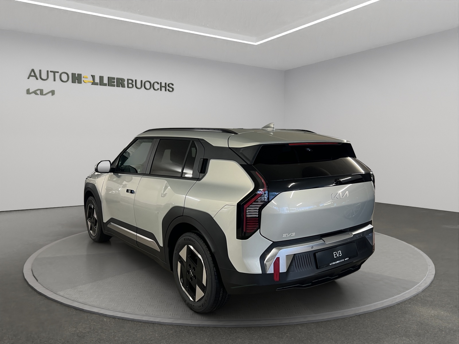 KIA EV3 81 kWh Earth-image-3