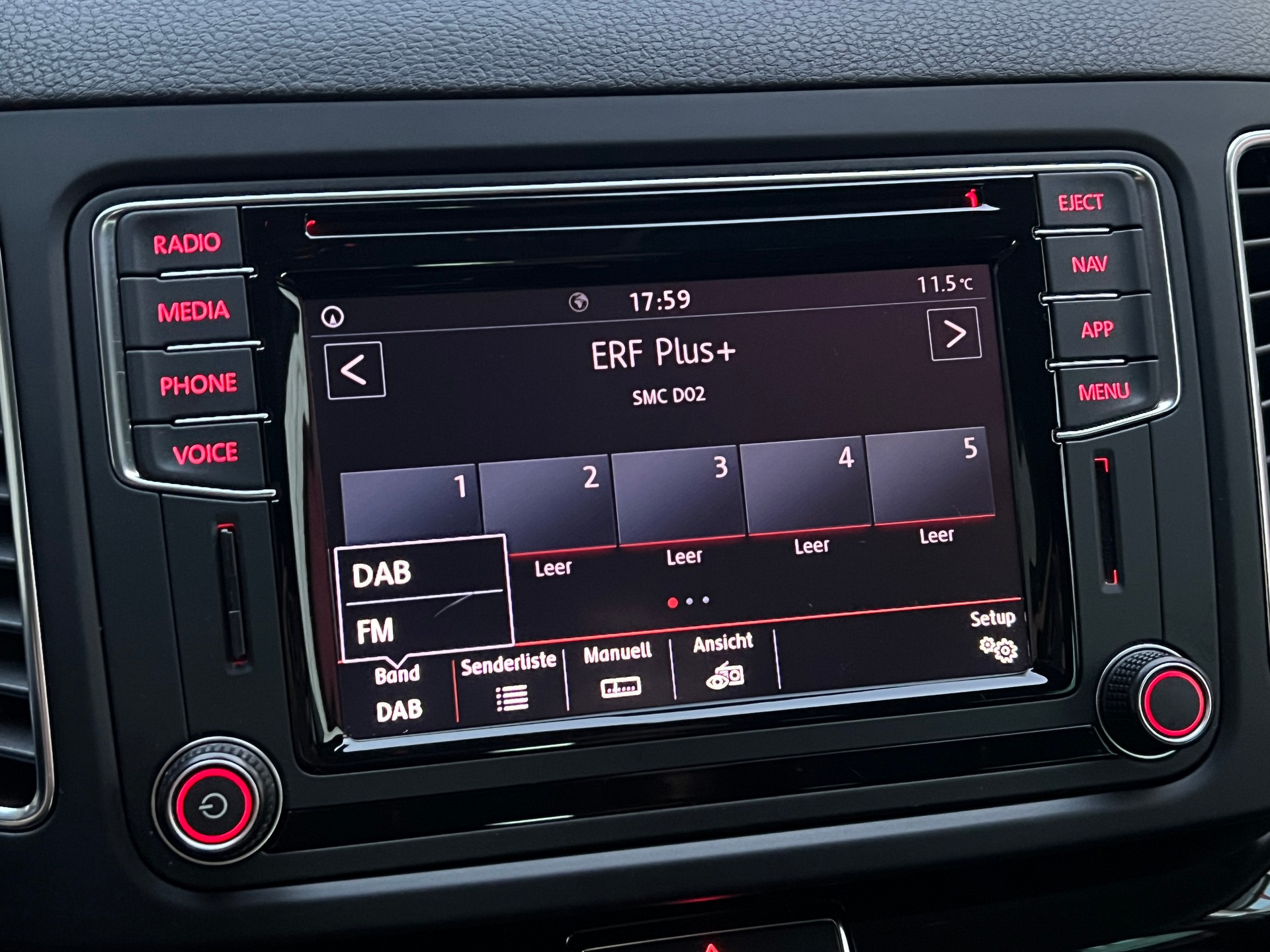 VW Sharan 2.0 TDI BMT Highline 4Motion DSG-image-26