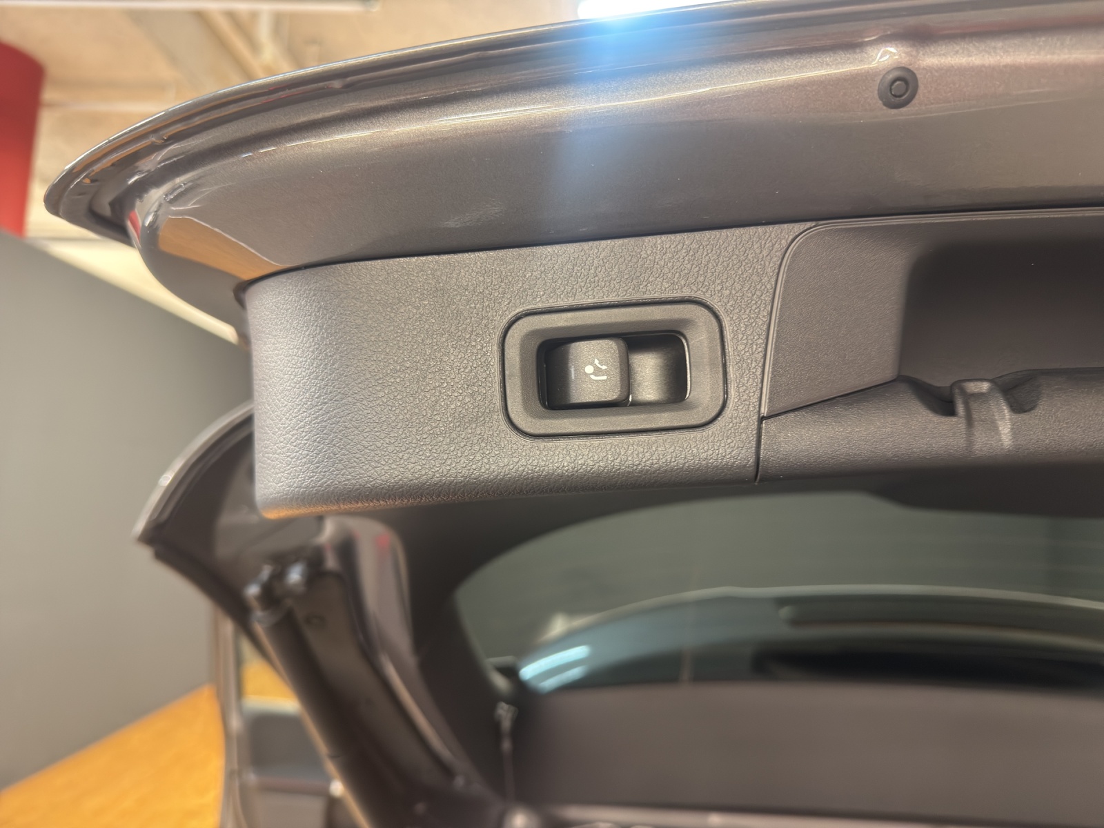 MERCEDES-BENZ B 200 - AMG / Rückfahrkamera / AHK / Sitzkomfort-Paket-image-15