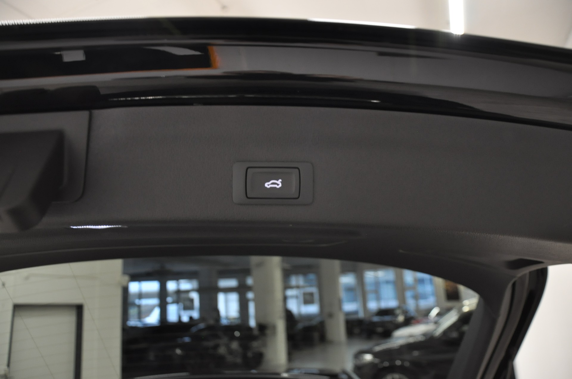 AUDI A6 Limousine 50 TDI Sport quattro tiptronic-image-25