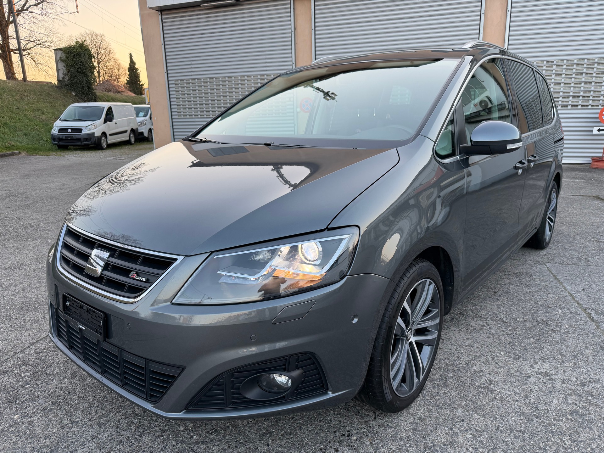 SEAT Alhambra 2.0 TDI FR Line DSG-image-0