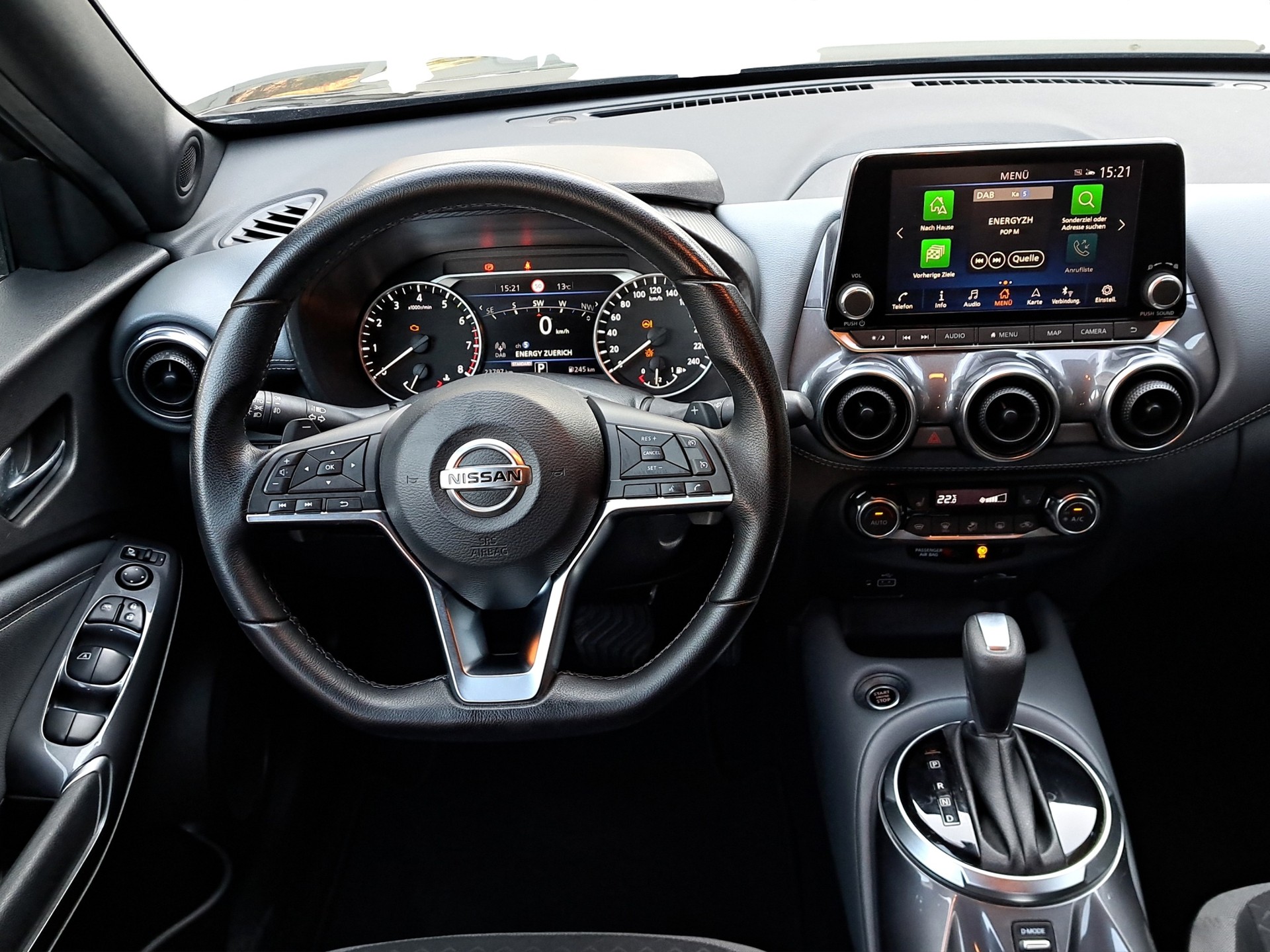 NISSAN Juke 1.0 DIG-T N-Connecta DCT-image-7
