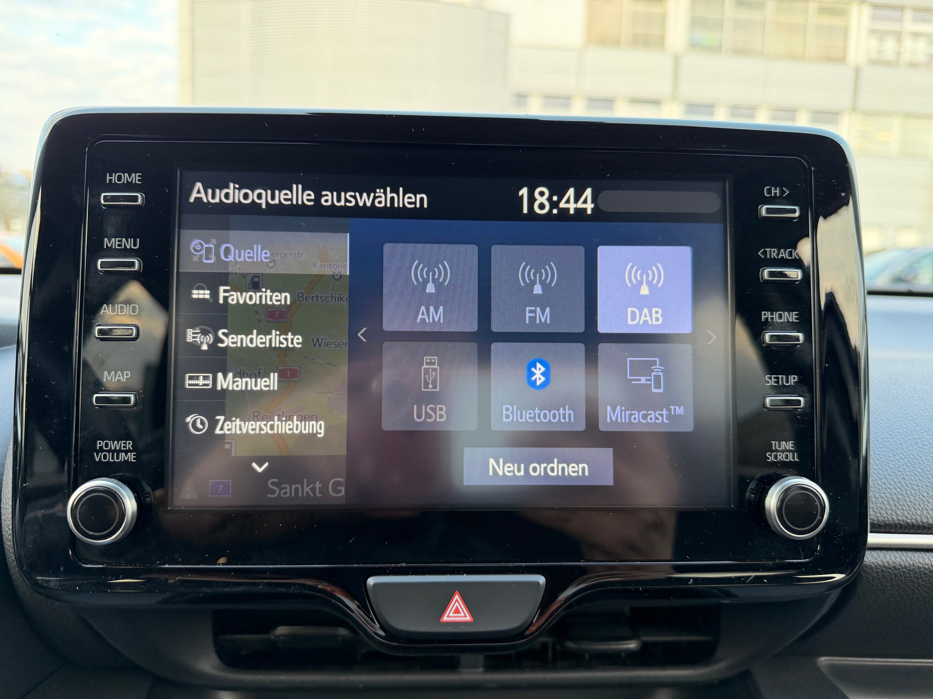 TOYOTA Yaris 1.5 Trend-image-21