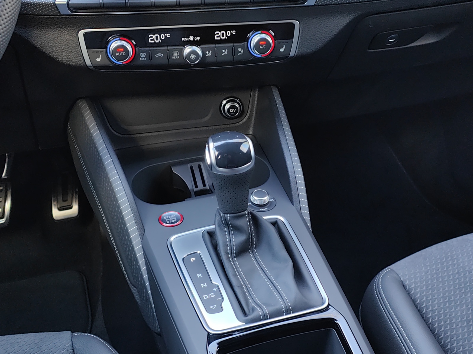AUDI SQ2 TFSI quattro S-tronic-image-8