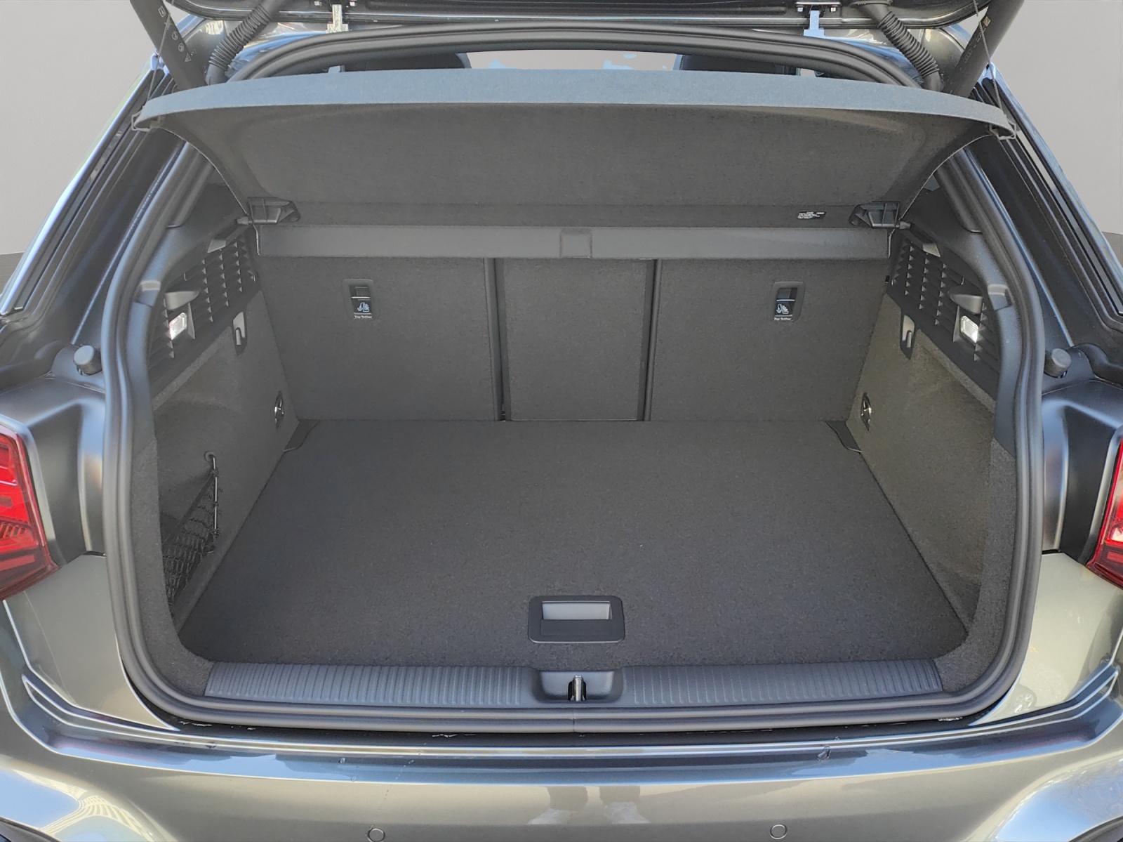 AUDI SQ2 TFSI quattro S-tronic-image-15