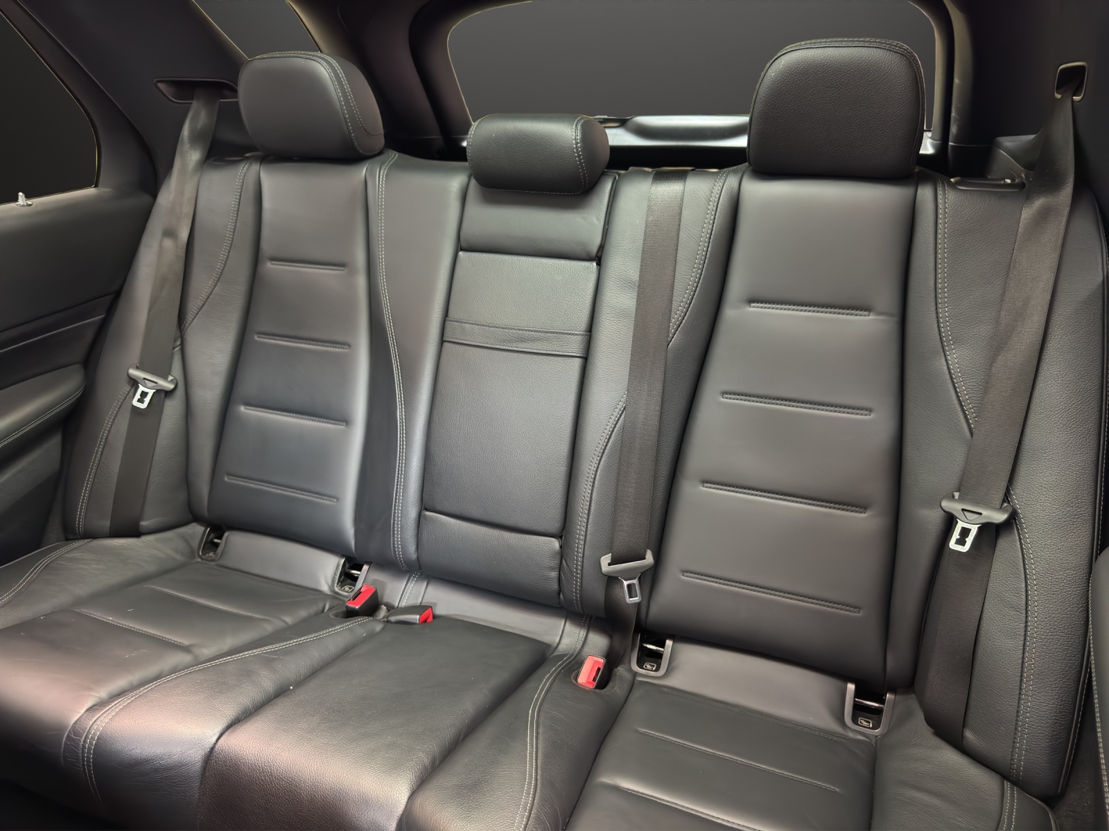 MERCEDES-BENZ GLE 350de AMG Line 4Matic-image-14