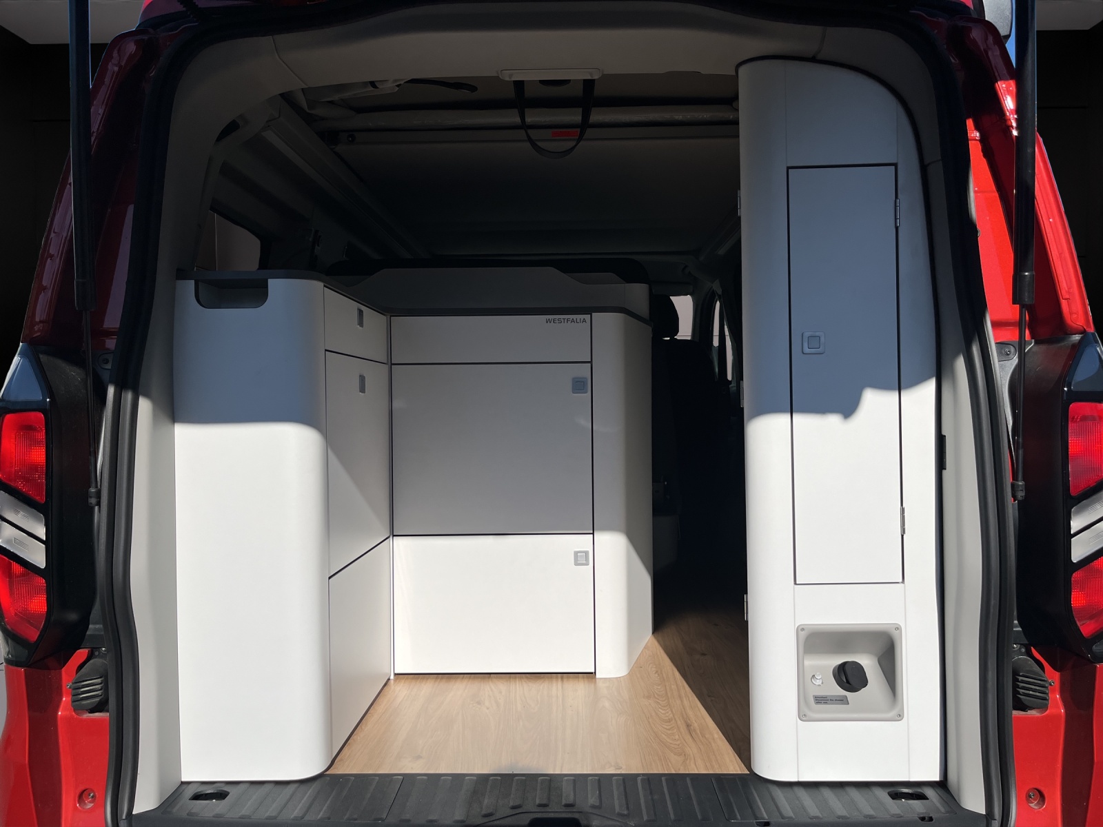 FORD Ford Nugget Titanium L1 2.0 EcoBlue 150 PS WESTFALIA-image-10