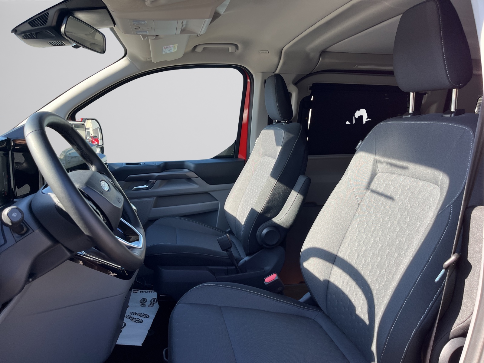 FORD Ford Nugget Titanium L1 2.0 EcoBlue 150 PS WESTFALIA-image-4