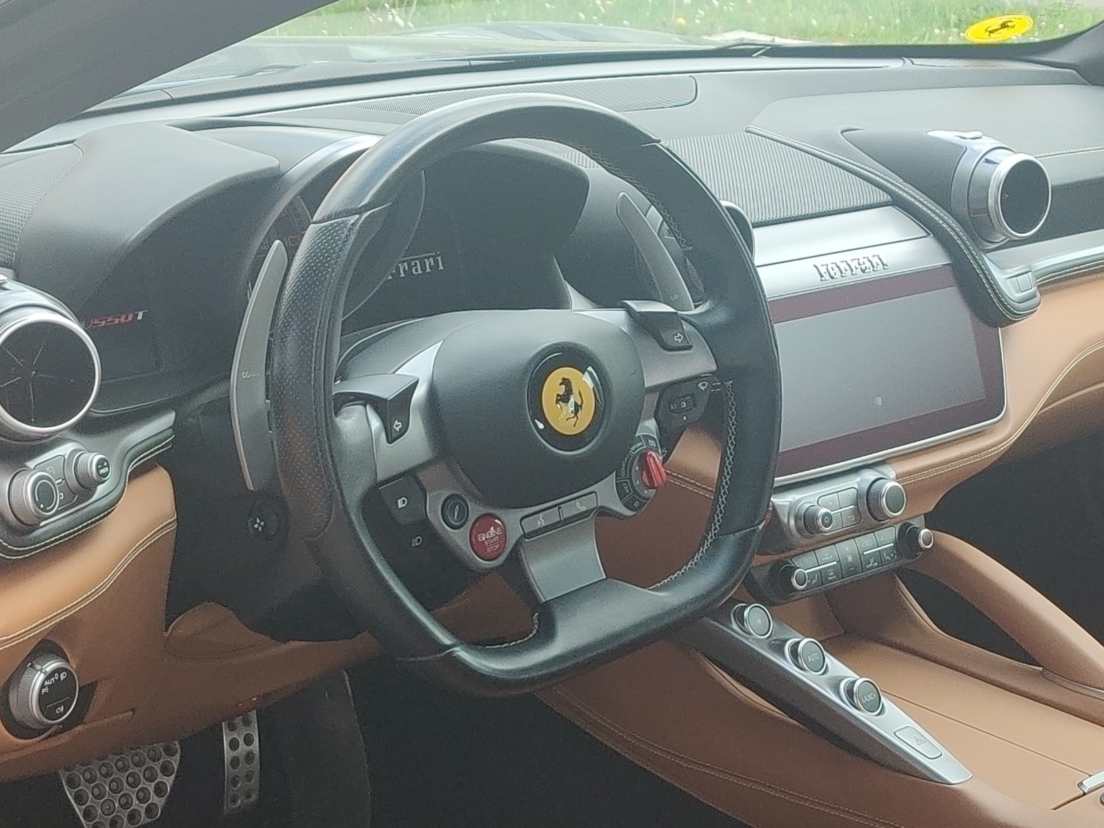 FERRARI GTC4 Lusso T 3.9 Turbo-image-6