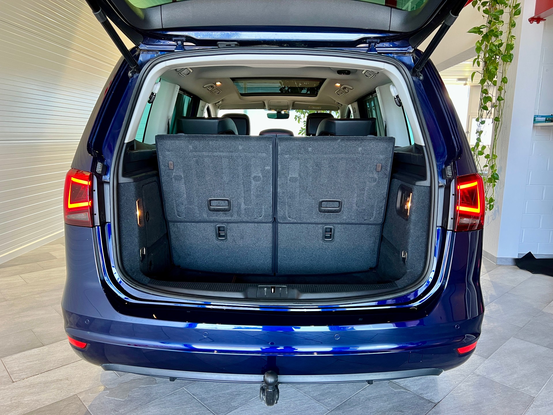 SEAT Alhambra 2.0 TSI FR Line DSG-image-21