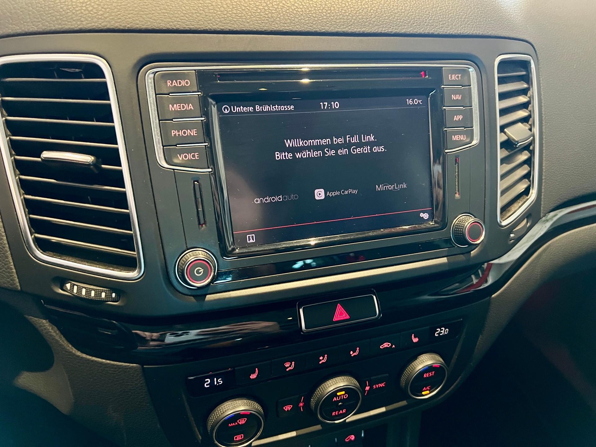 SEAT Alhambra 2.0 TSI FR Line DSG-image-28