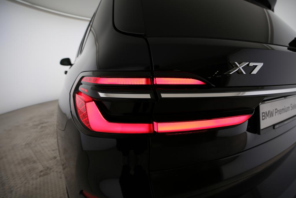 BMW X7 40d xDrive SAG-image-19