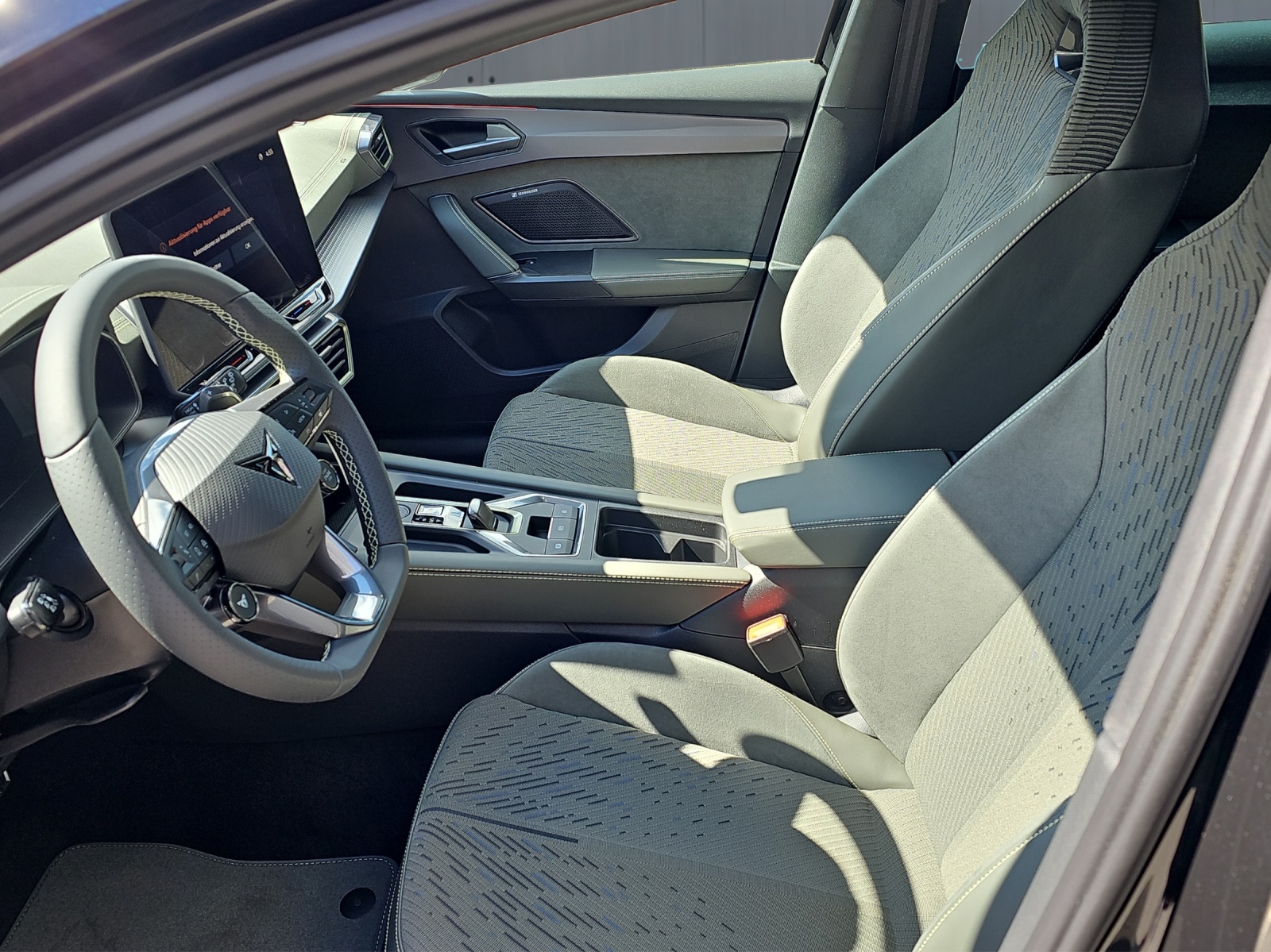 CUPRA LEON ST 2.0 TSI Prime Edition DSG 4Drive-image-6