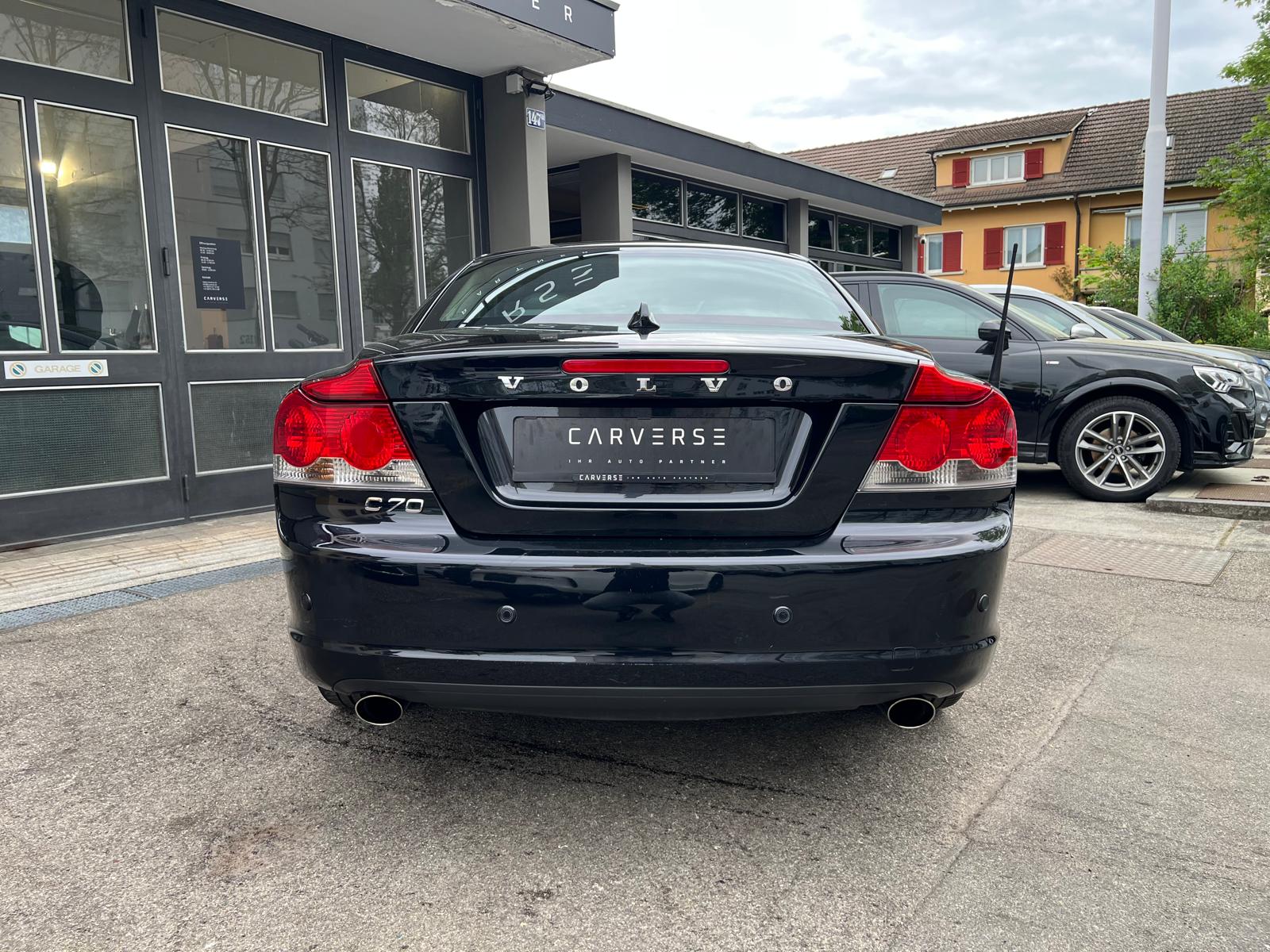 VOLVO C70 Cabriolet 2.5 20V T5 230 Summum-image-4