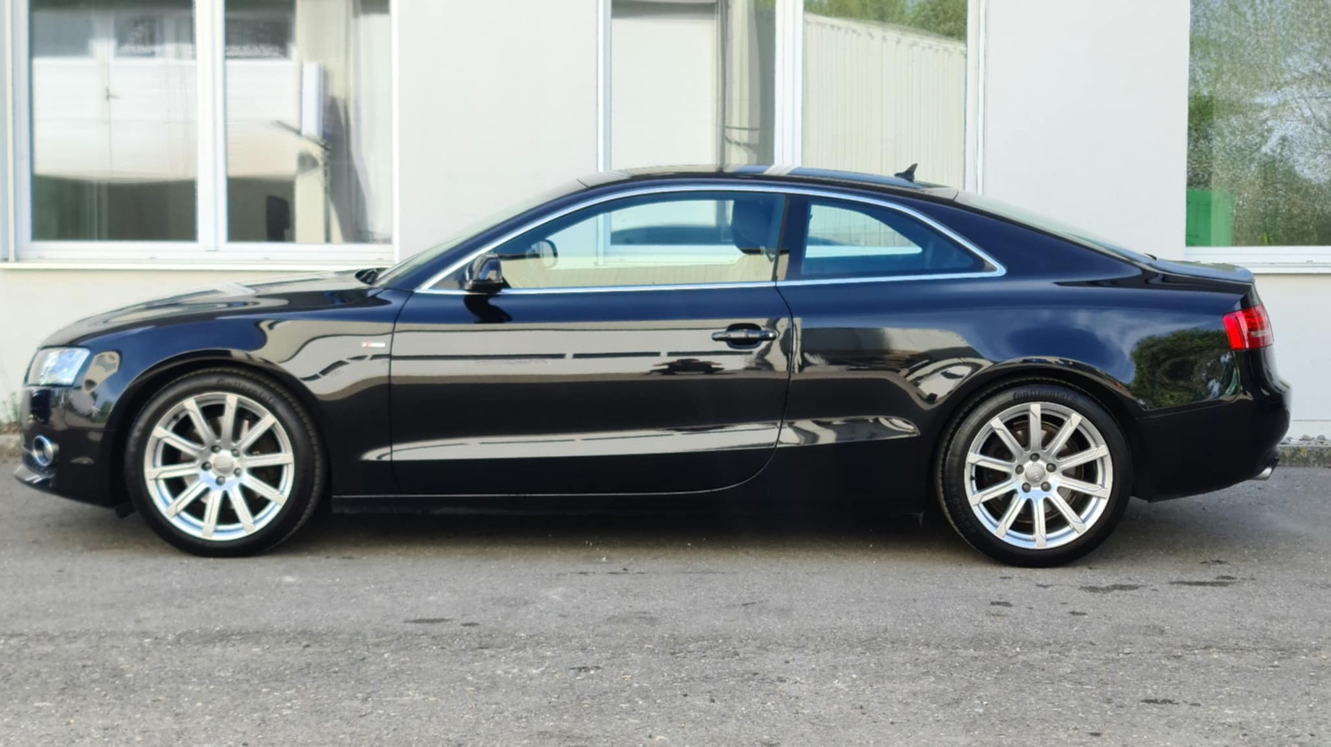 AUDI A5 Coupé 2.0 TFSI quattro S-tronic-image-4