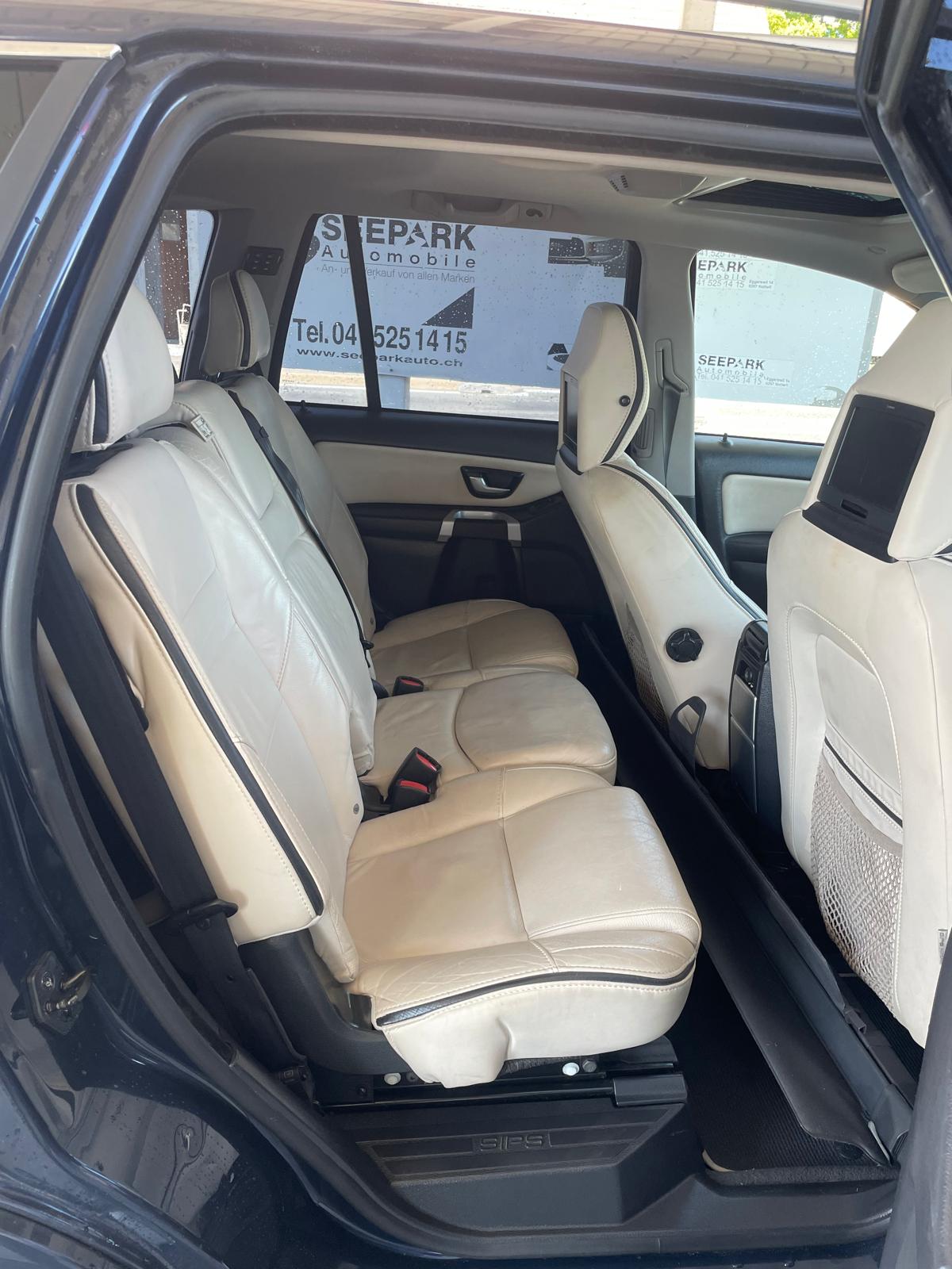 VOLVO XC90 D5 AWD R-Design Geartronic-image-14