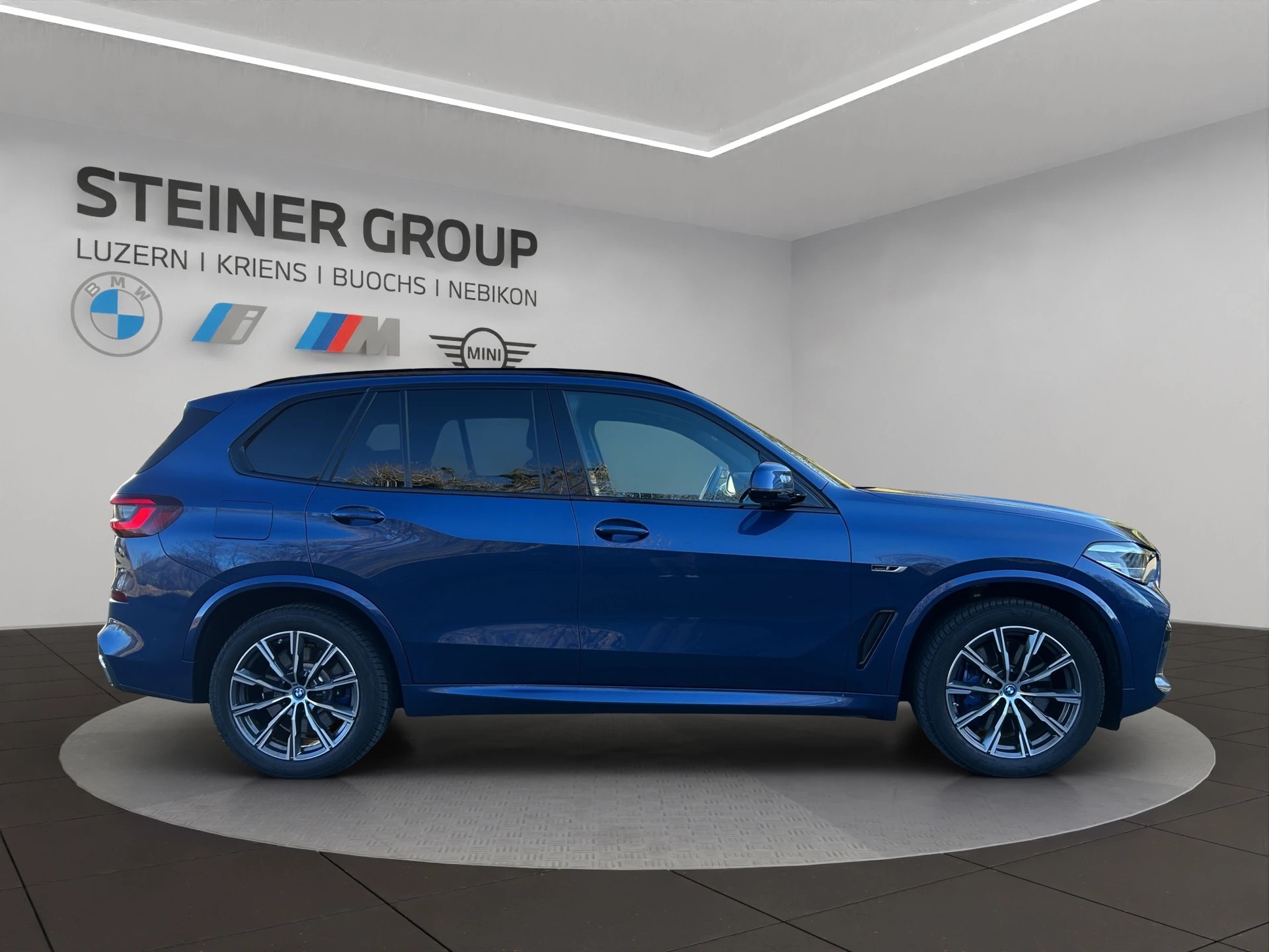 BMW X5 xDrive45e M Sport Steptronic-image-4
