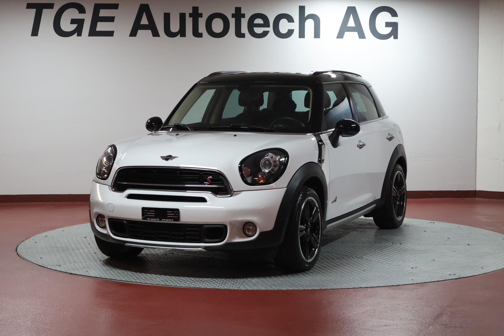MINI Countryman Cooper SD ALL4 Steptronic-image-0