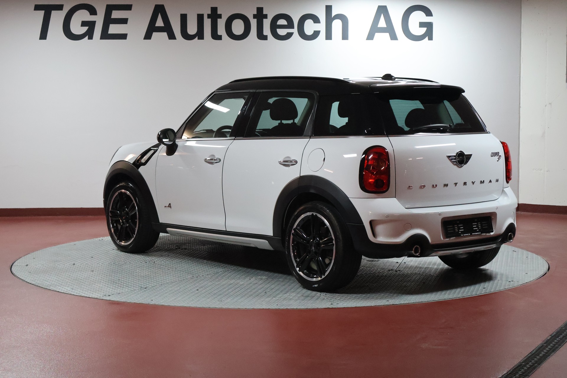 MINI Countryman Cooper SD ALL4 Steptronic-image-16