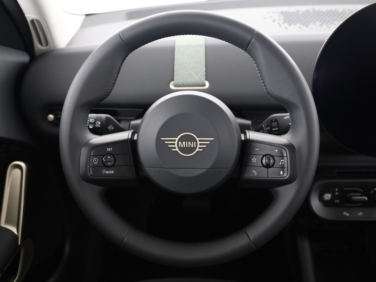 MINI Aceman SE-image-16