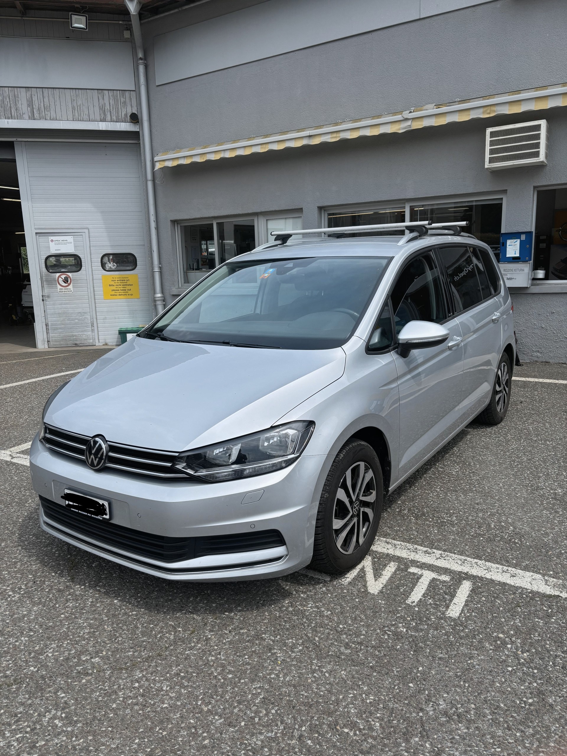 VW 1.5 TSI Comfortline - VW Garanzia 11/2027-image-1