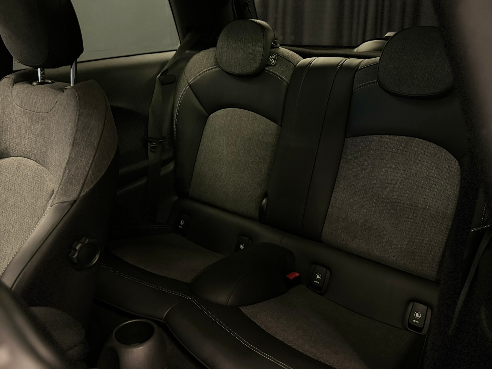 MINI Cooper S-image-12