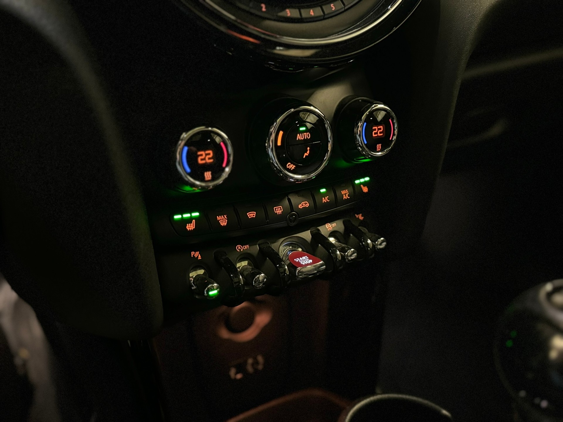 MINI Cooper S-image-14