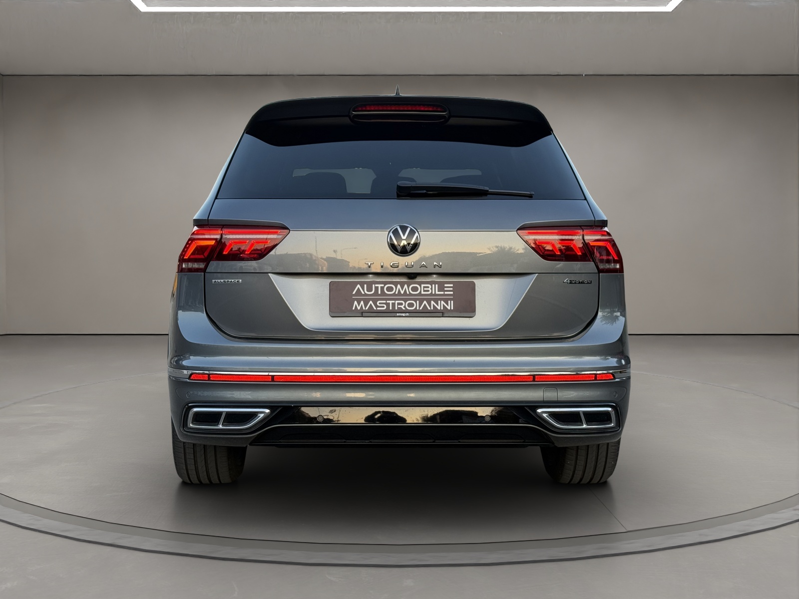 VW Tiguan Allspace 2.0 TDI SCR R-Line 4Motion DSG-image-5