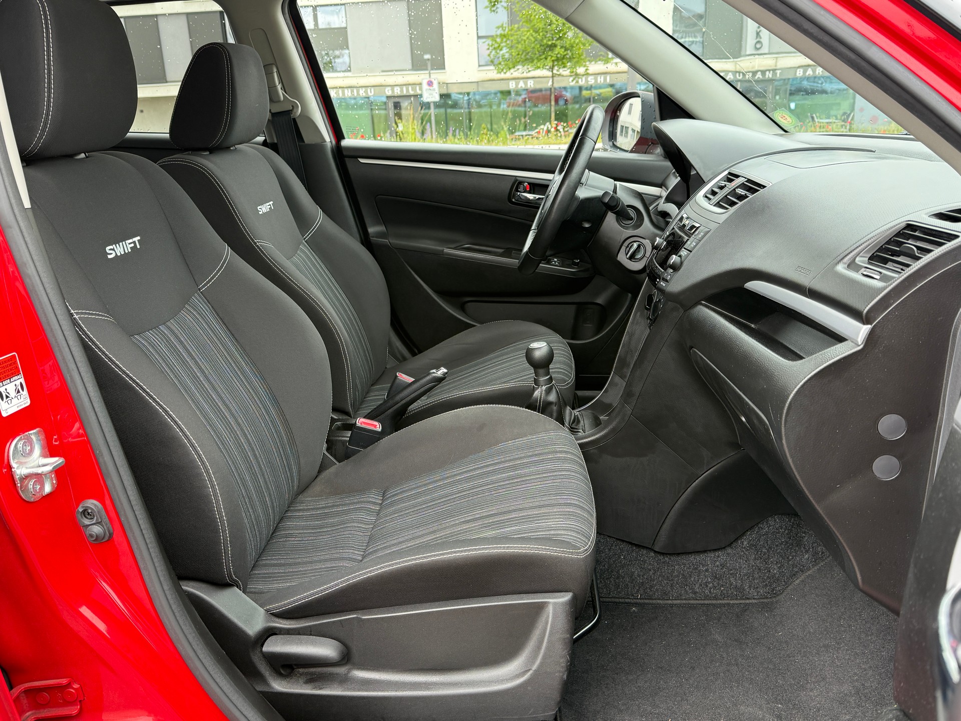 SUZUKI Swift 1.2i 16V Sergio Cellano Special Edition - Nouvelle Expertise - NEU MFK : 12-05-2026-image-17