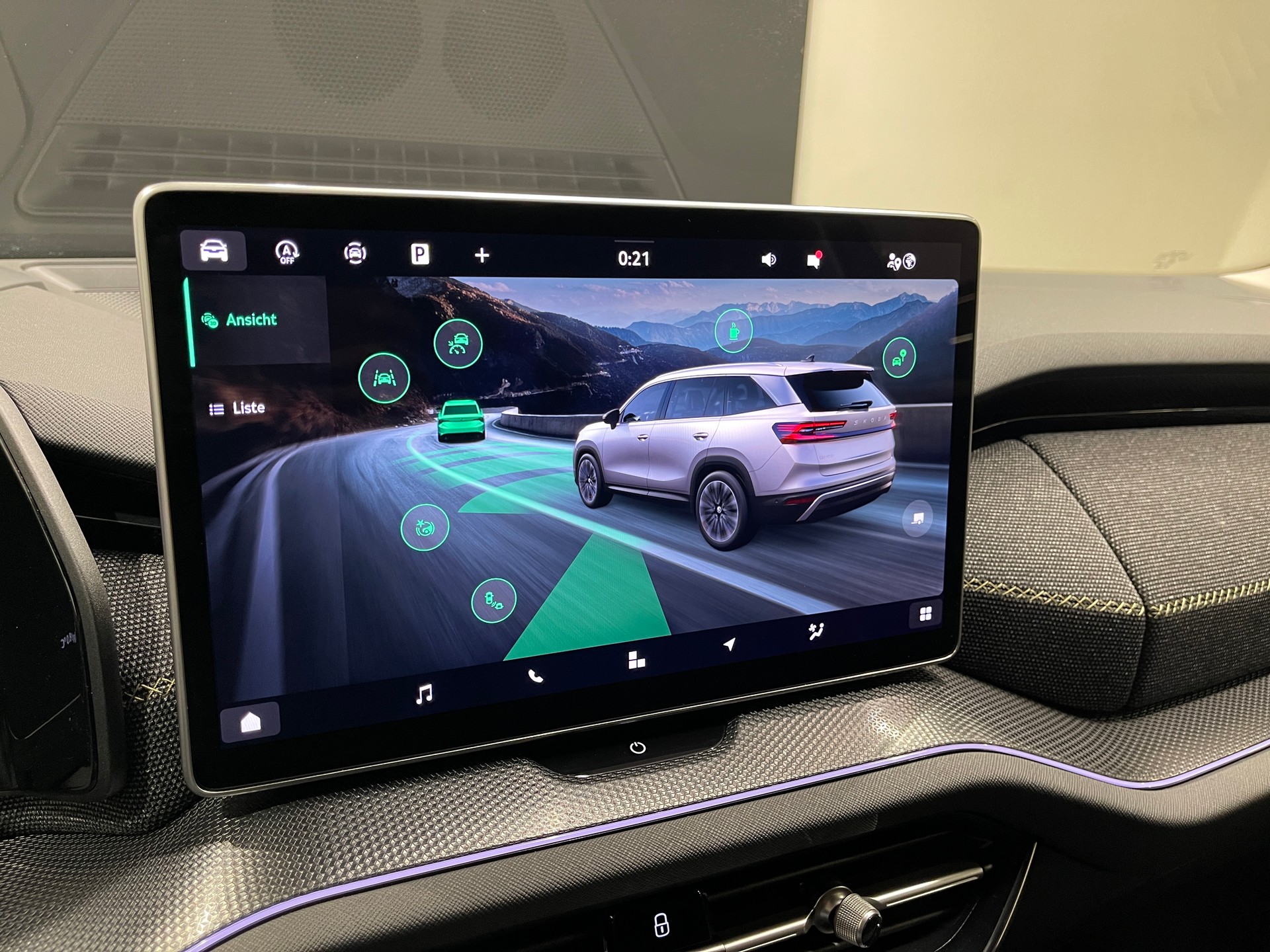 SKODA Kodiaq 1.5 TSI mHEV Selection *7PLATZ*-image-23