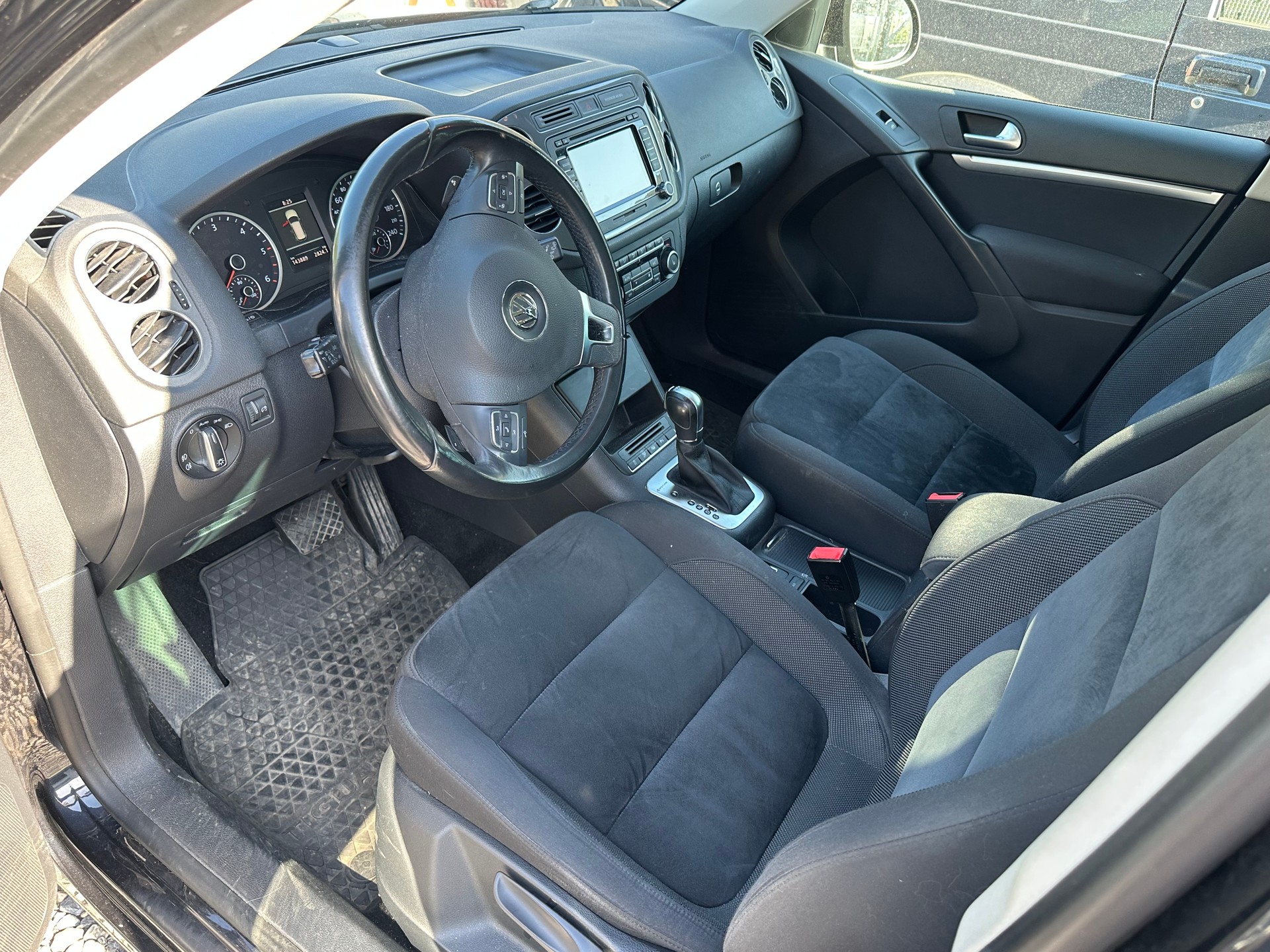 VW Tiguan 2.0 TDI BMT Salomon 4Motion DSG-image-5