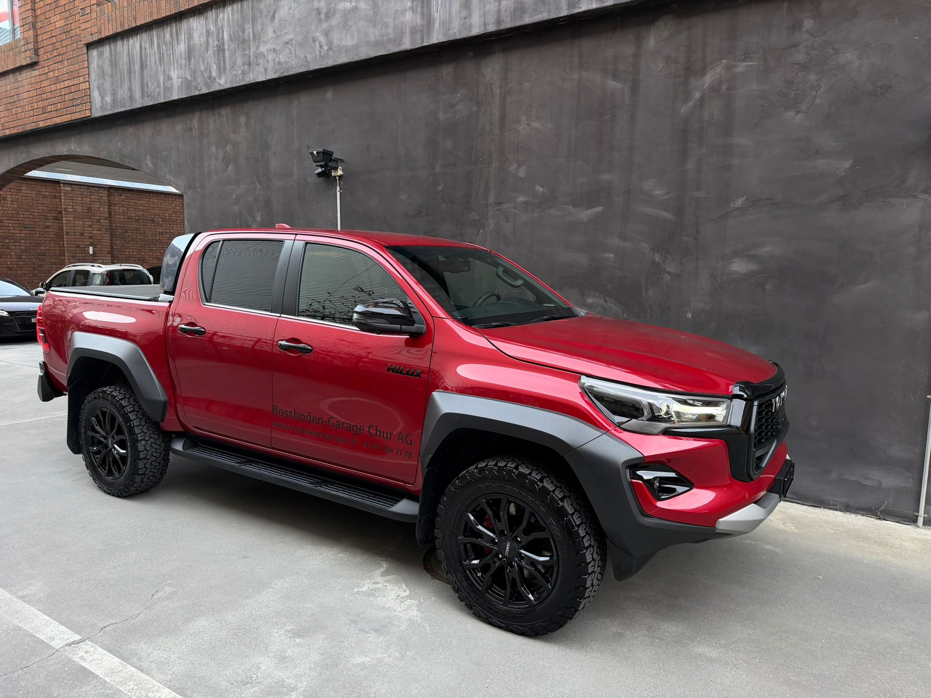 TOYOTA Hilux 2.8d GR Sport II Double Cab 4x4 A-image-6