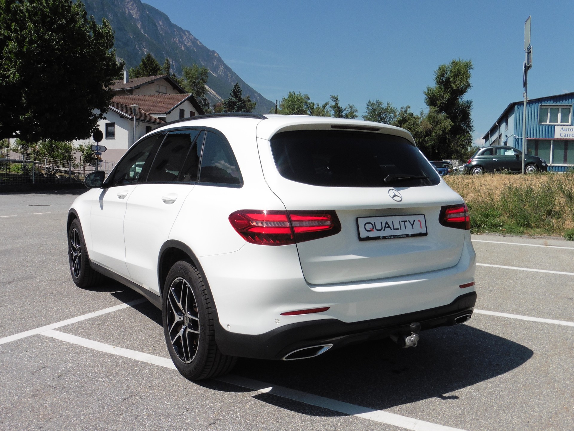 MERCEDES-BENZ GLC 250 d AMG Line 4Matic 9G-Tronic-image-7